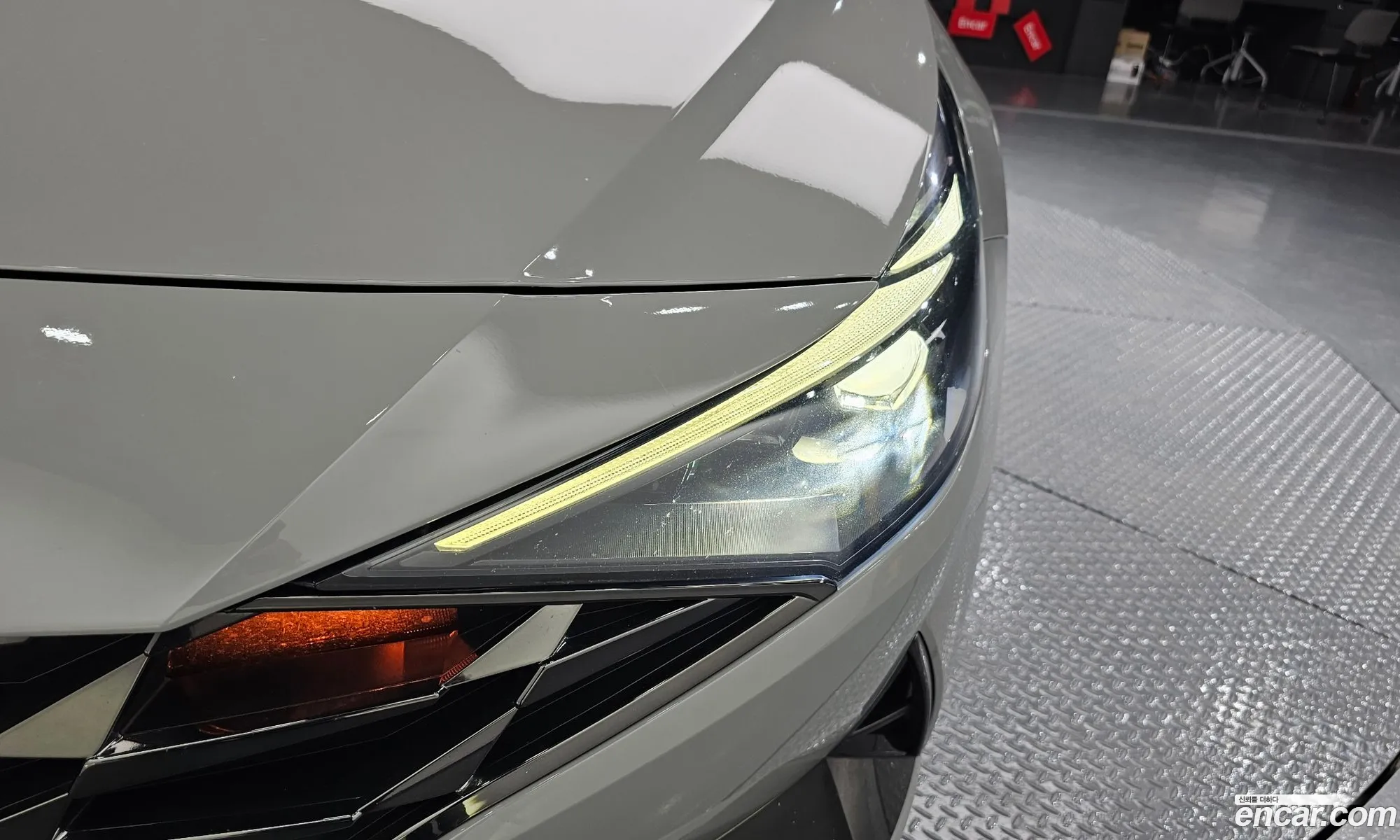 Hyundai Elantra 2021 — 14