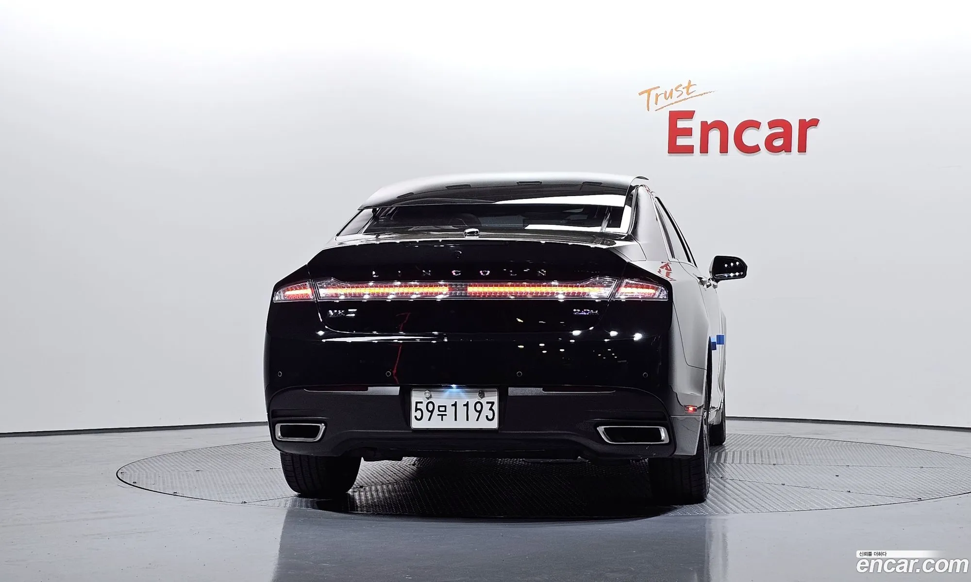 Lincoln MKZ 2016 3LN6L2LU9GR632867 — 12