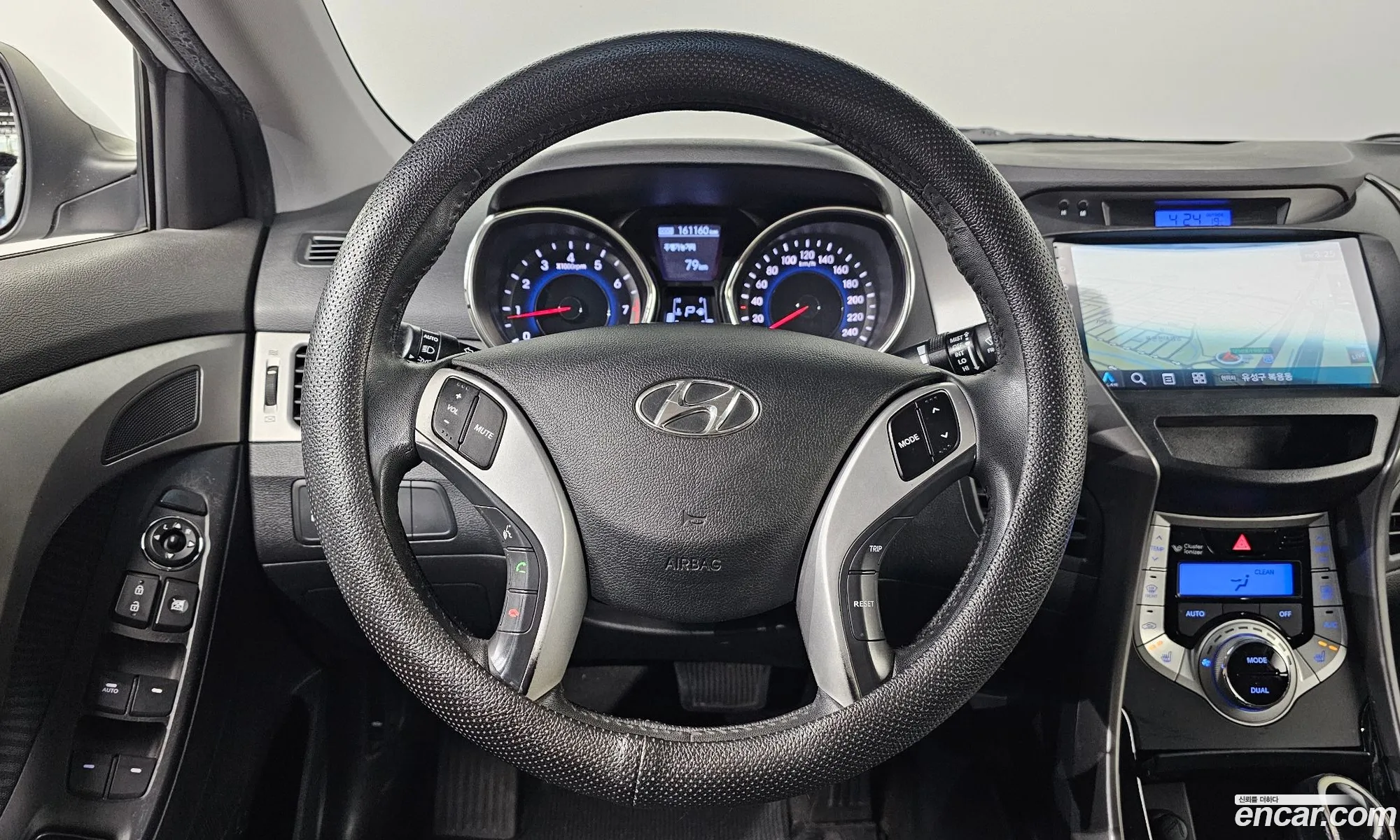 Hyundai Elantra MD 2011 — 5