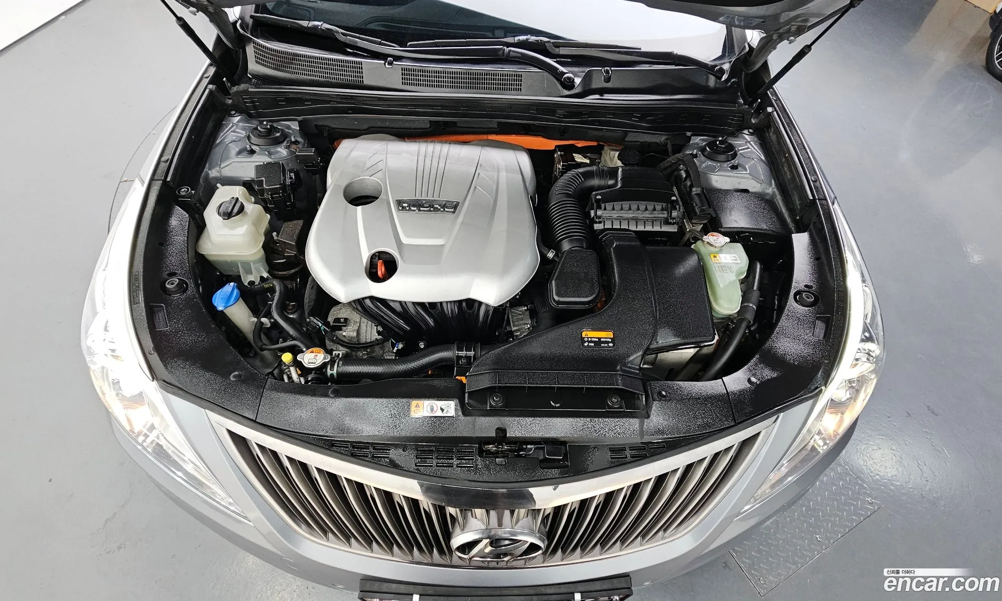 Hyundai Grandeur HG Hybrid 2016 — 8