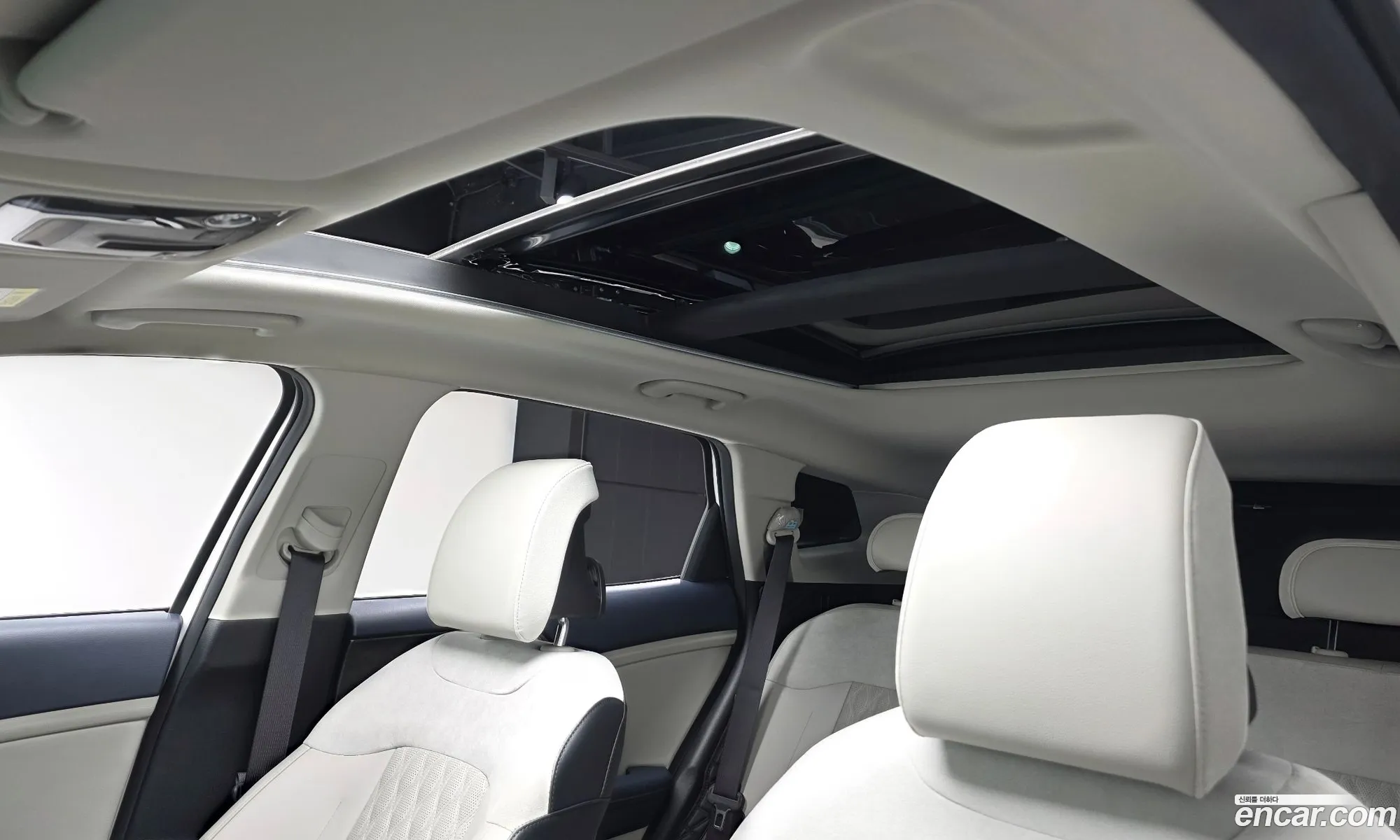 Kia Sportage Hybrid 2023 — 15