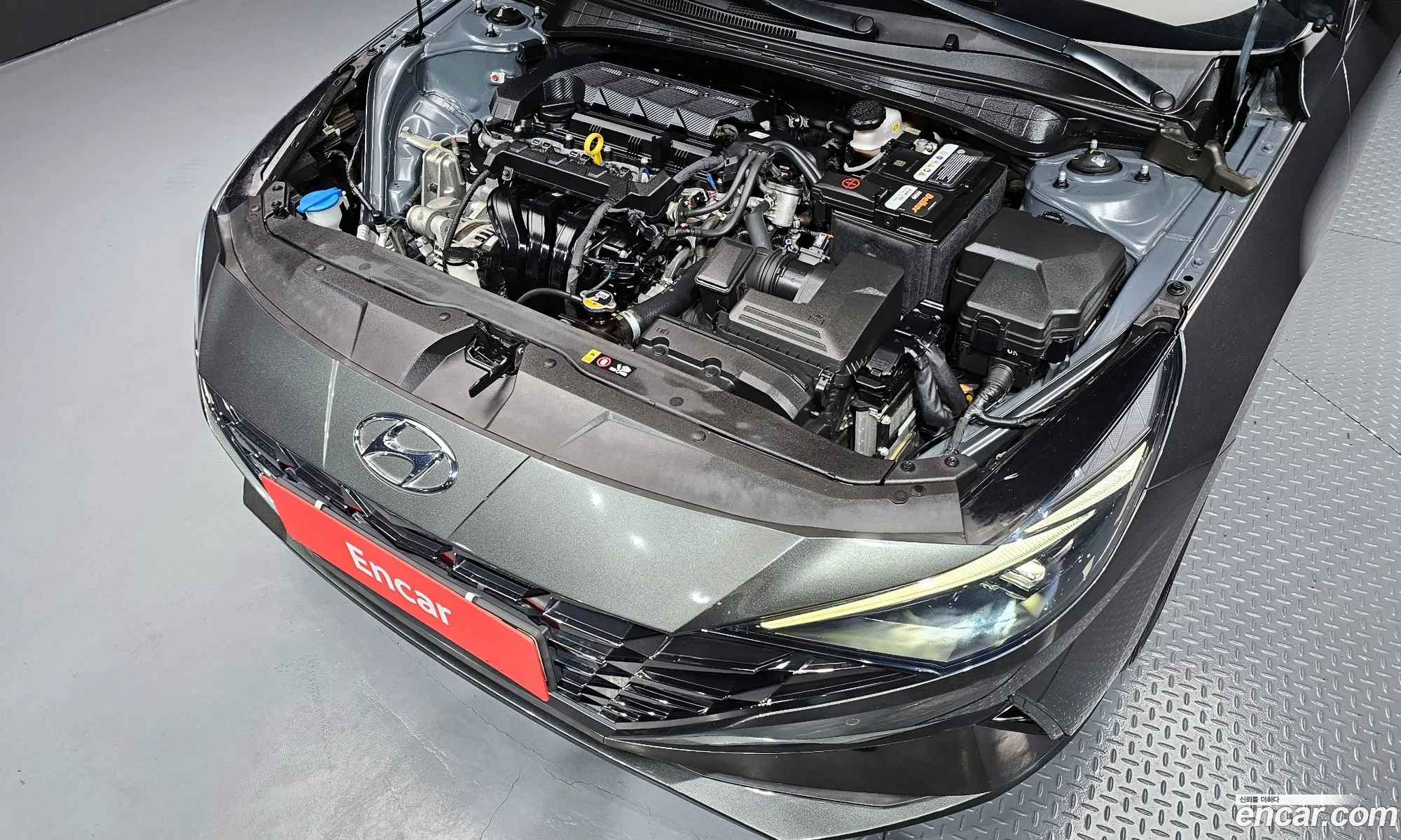 Hyundai Elantra 2021 — 10