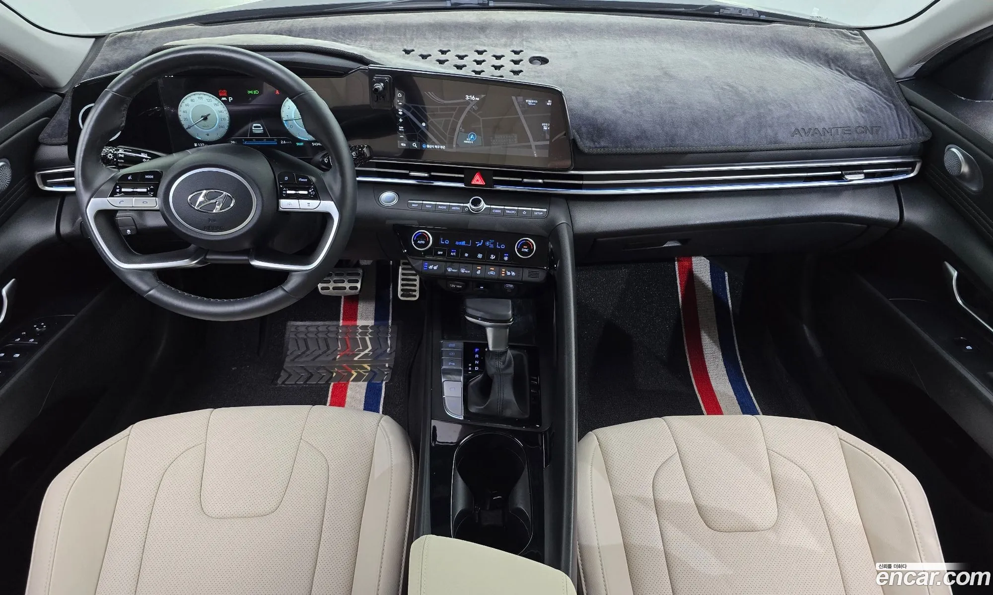 Hyundai Elantra 2021 — 24
