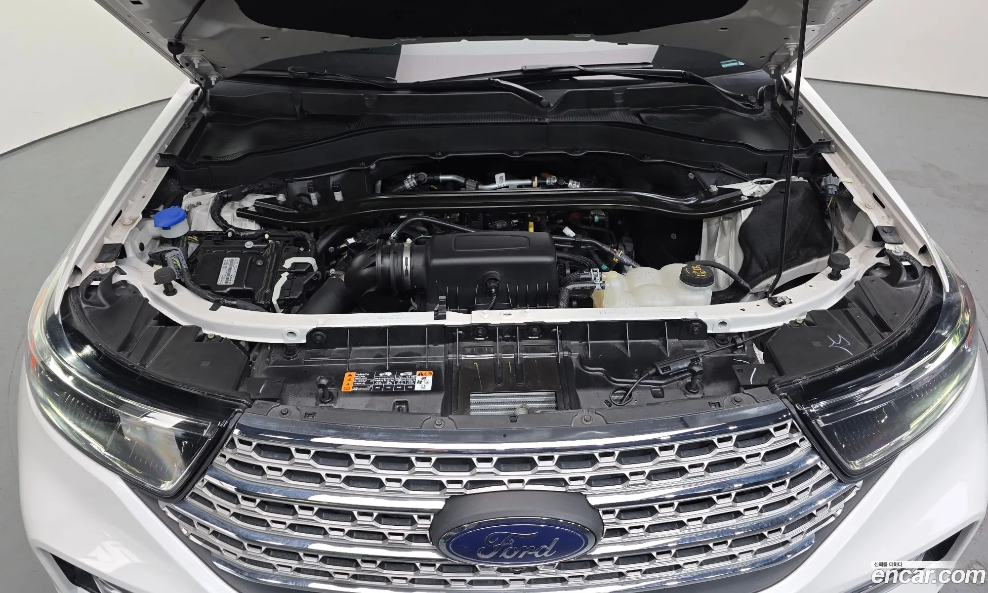 Ford Explorer 6th Gen 2023 1FMSK8FH3PGB35968 — 12