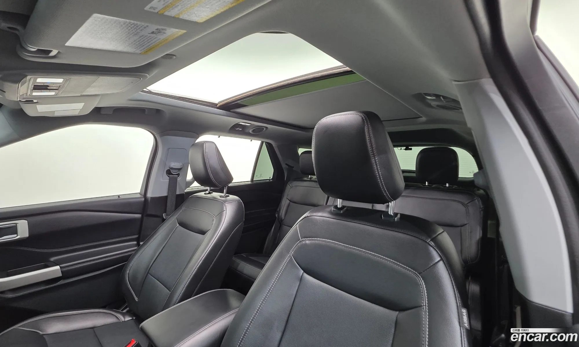 Ford Explorer 6th Gen 2023 1FMSK8FH3PGB35968 — 18