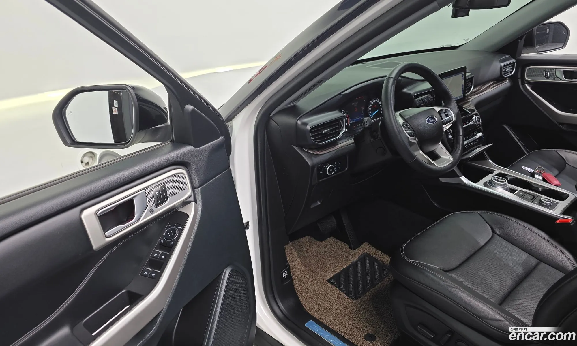 Ford Explorer 6th Gen 2023 1FMSK8FH3PGB35968 — 30