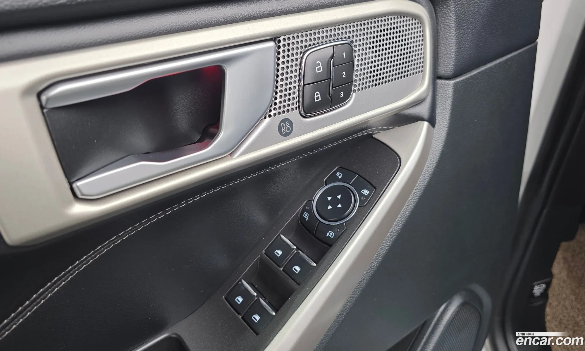 Ford Explorer 6th Gen 2023 1FMSK8FH3PGB35968 — 23