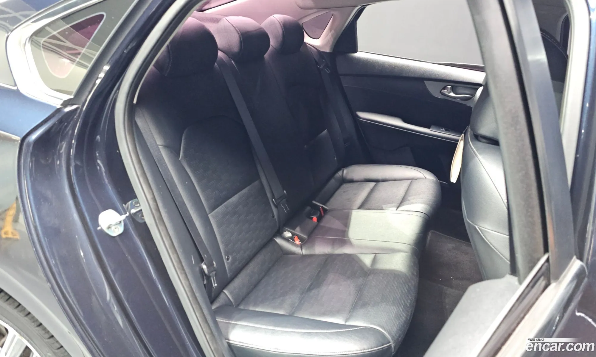 Kia K3 2018 — 10