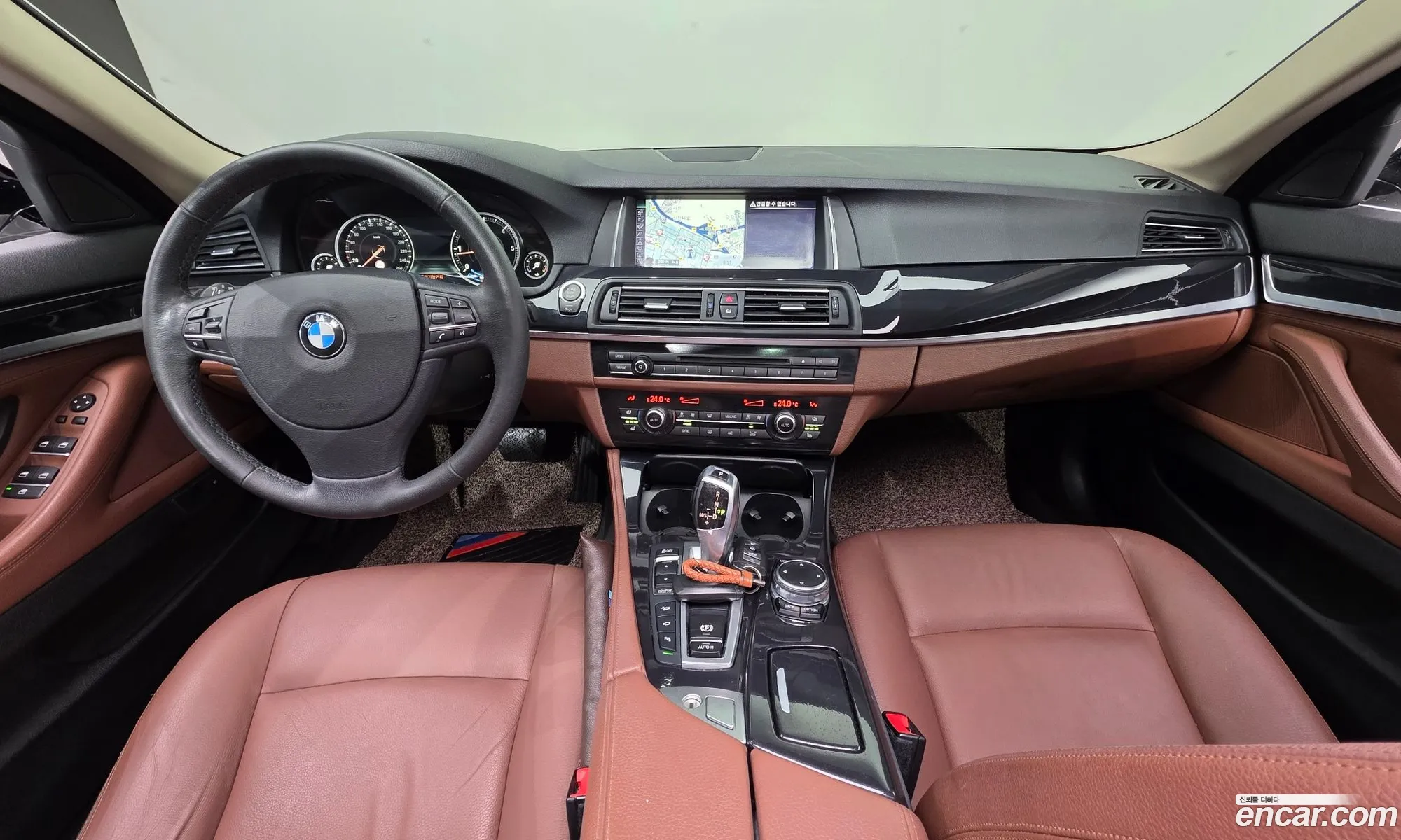 BMW 5 Series 2016 WBA5E7105GG564238 — 17