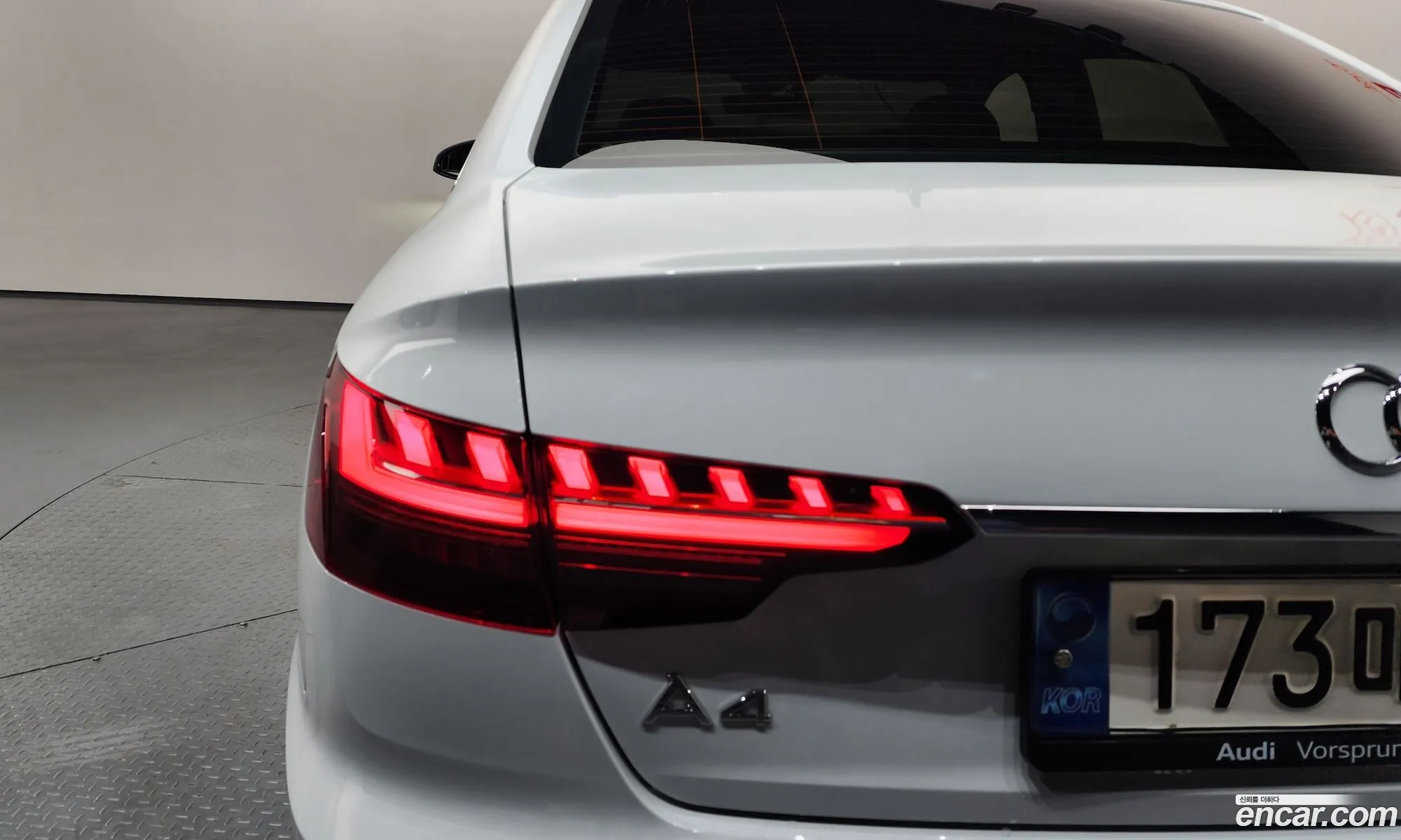 Audi A4 2021 WAUZZZF43MN000575 — 36