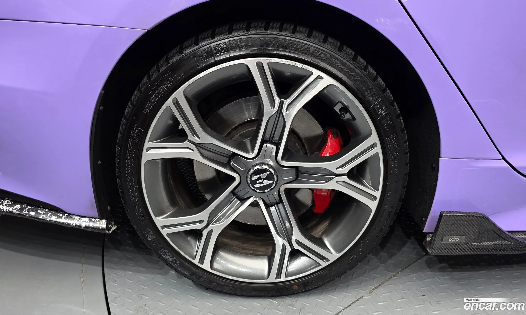 Kia Stinger 2019 — 10