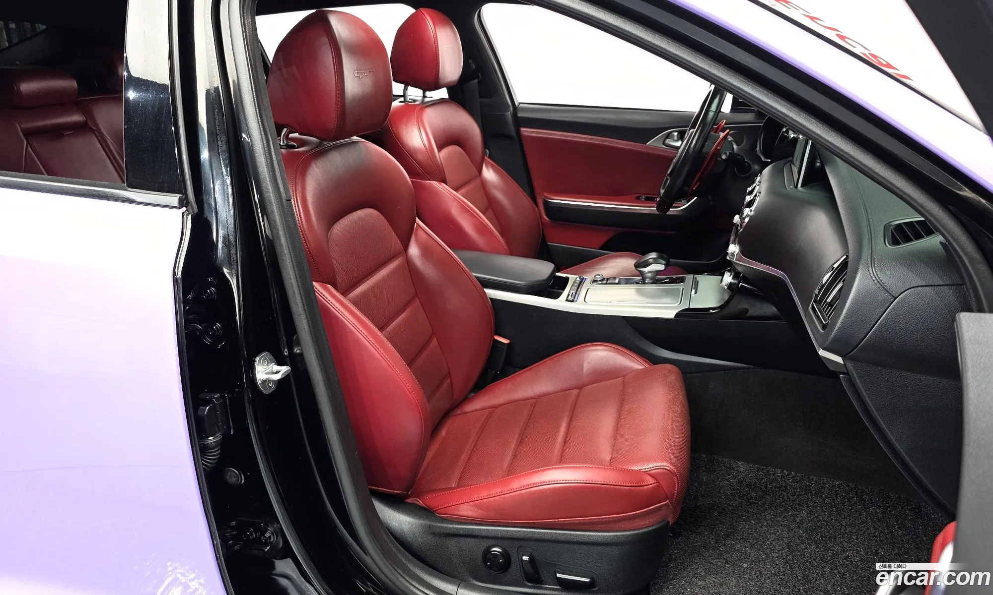 Kia Stinger 2019 — 11