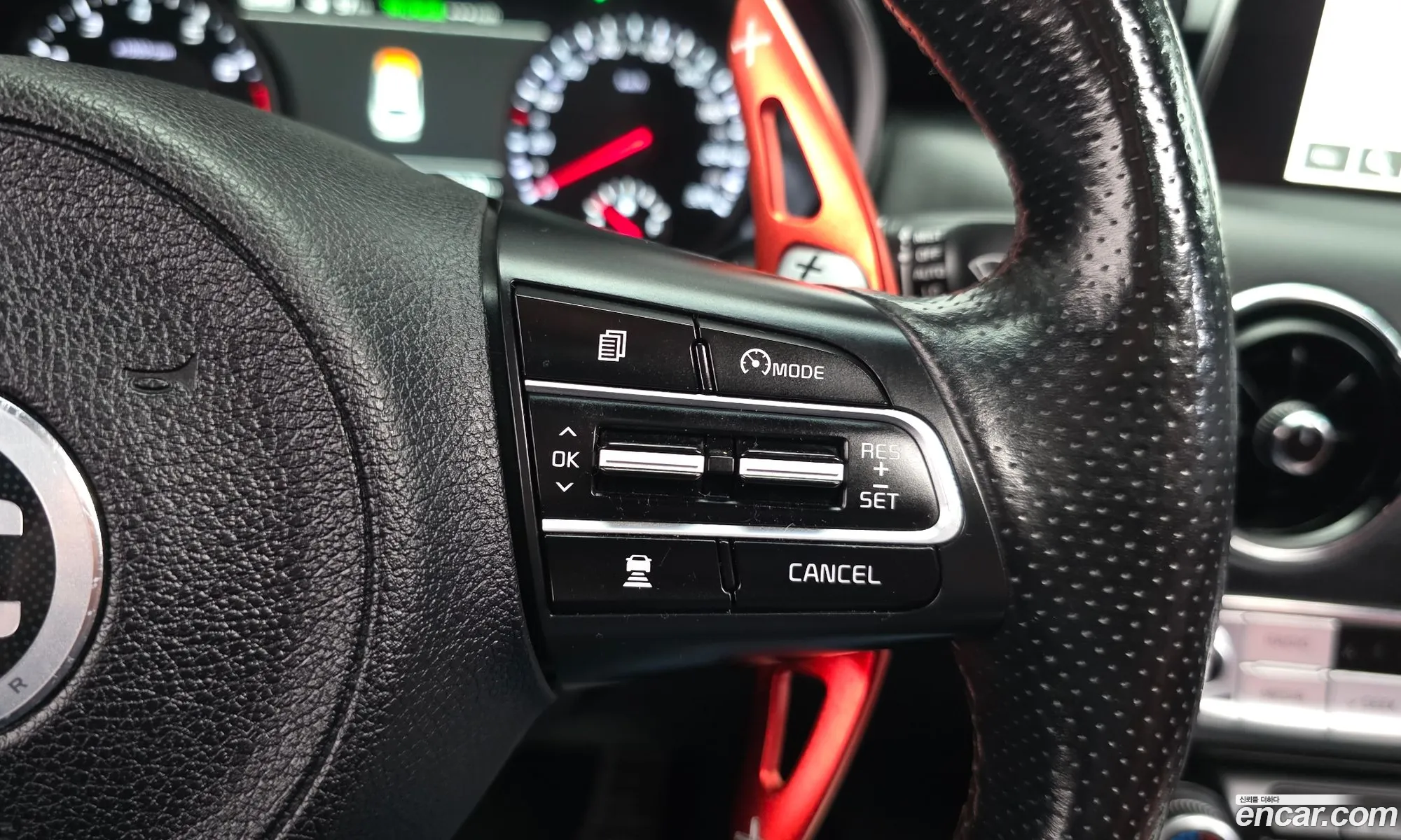 Kia Stinger 2019 — 29