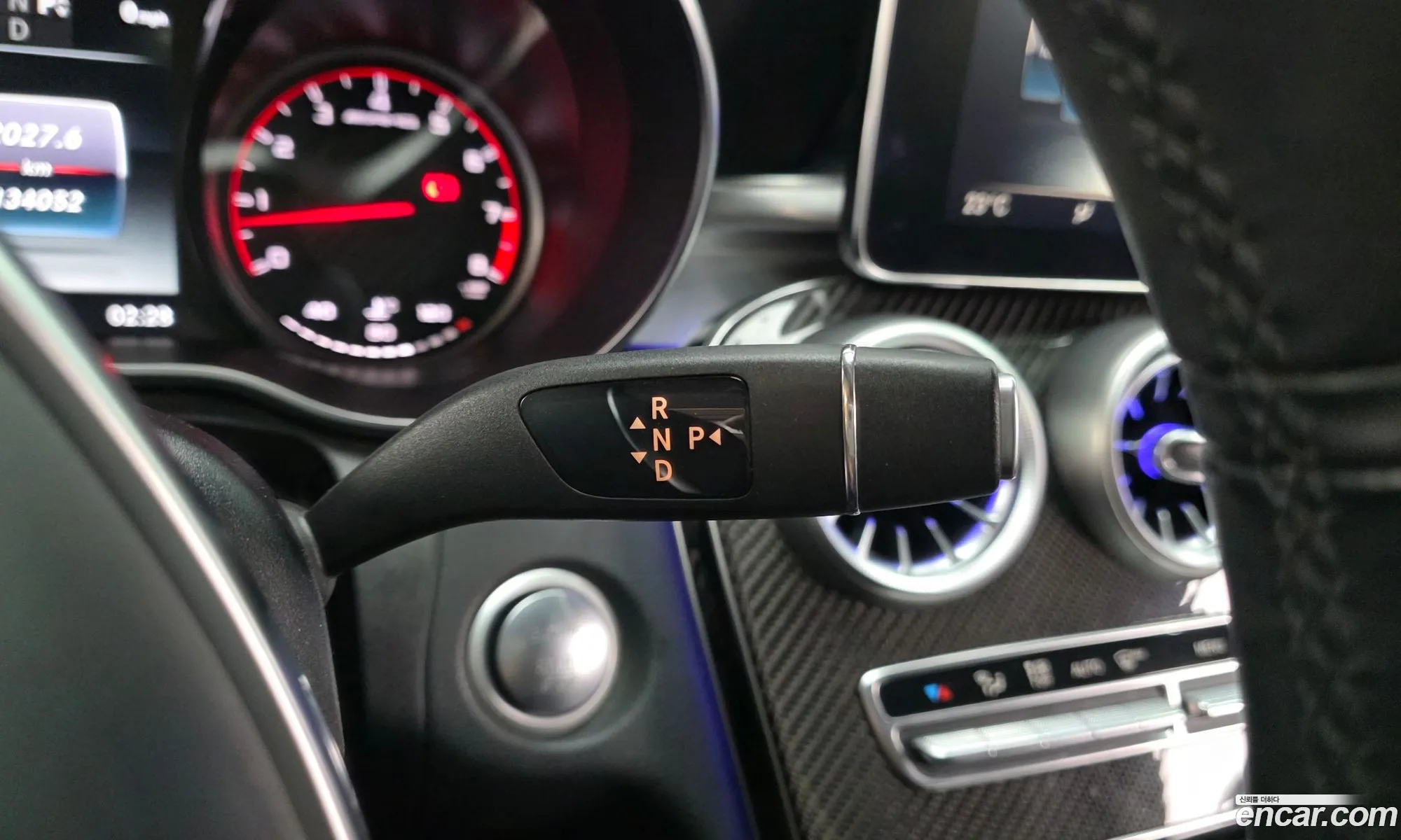 Mercedes-Benz C-Class W205 2018 — 30