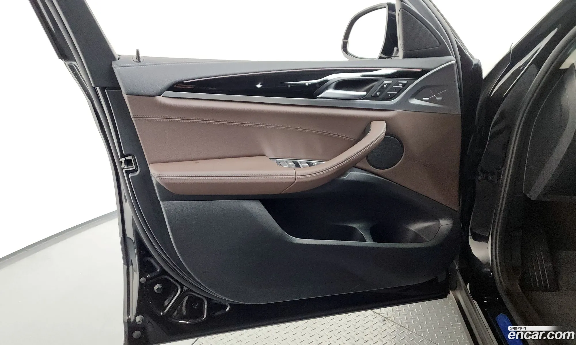 BMW X4 2020 WBA2V9101M9E03418 — 20