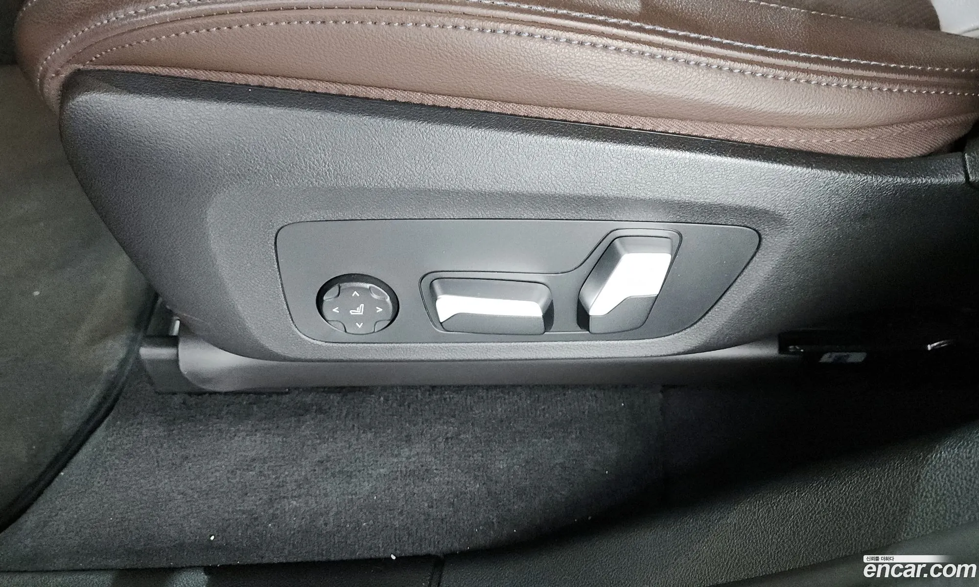 BMW X4 2020 WBA2V9101M9E03418 — 29