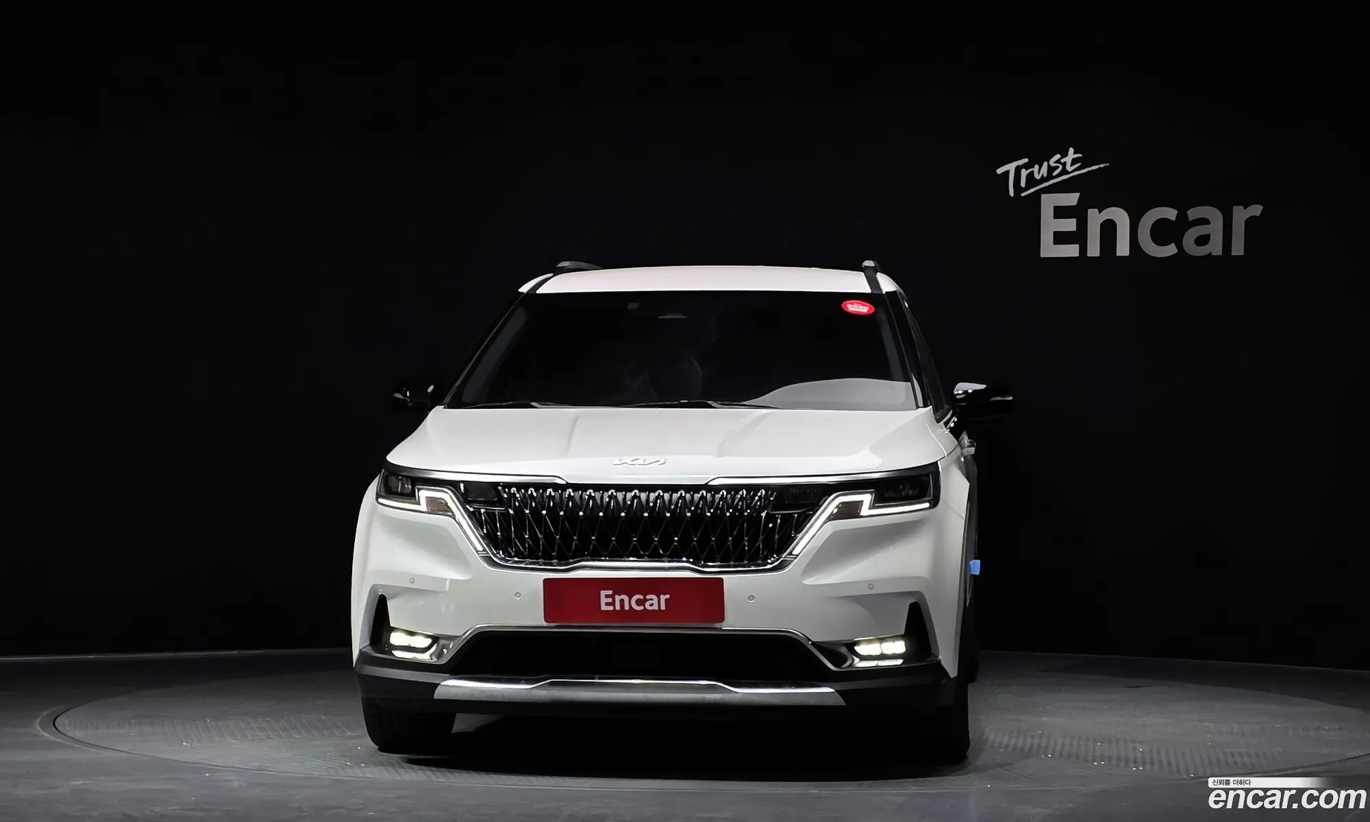Kia Carnival 2021 — 16