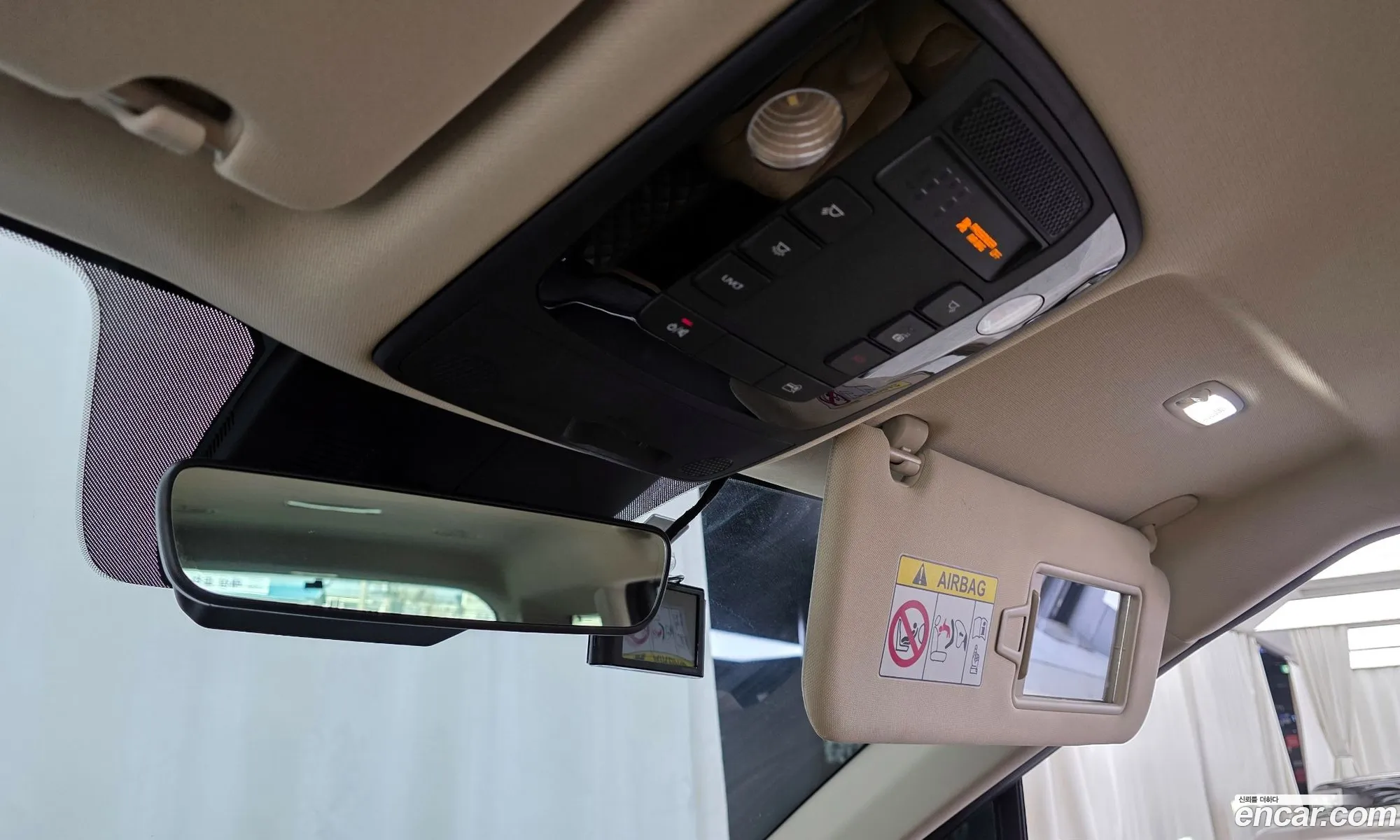 Kia Carnival 2021 — 9