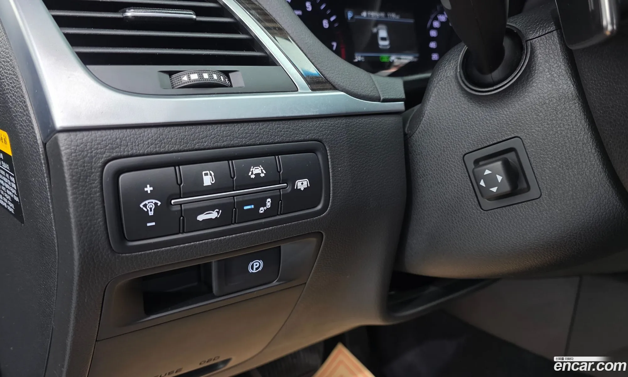 Genesis G80 2019 — 28
