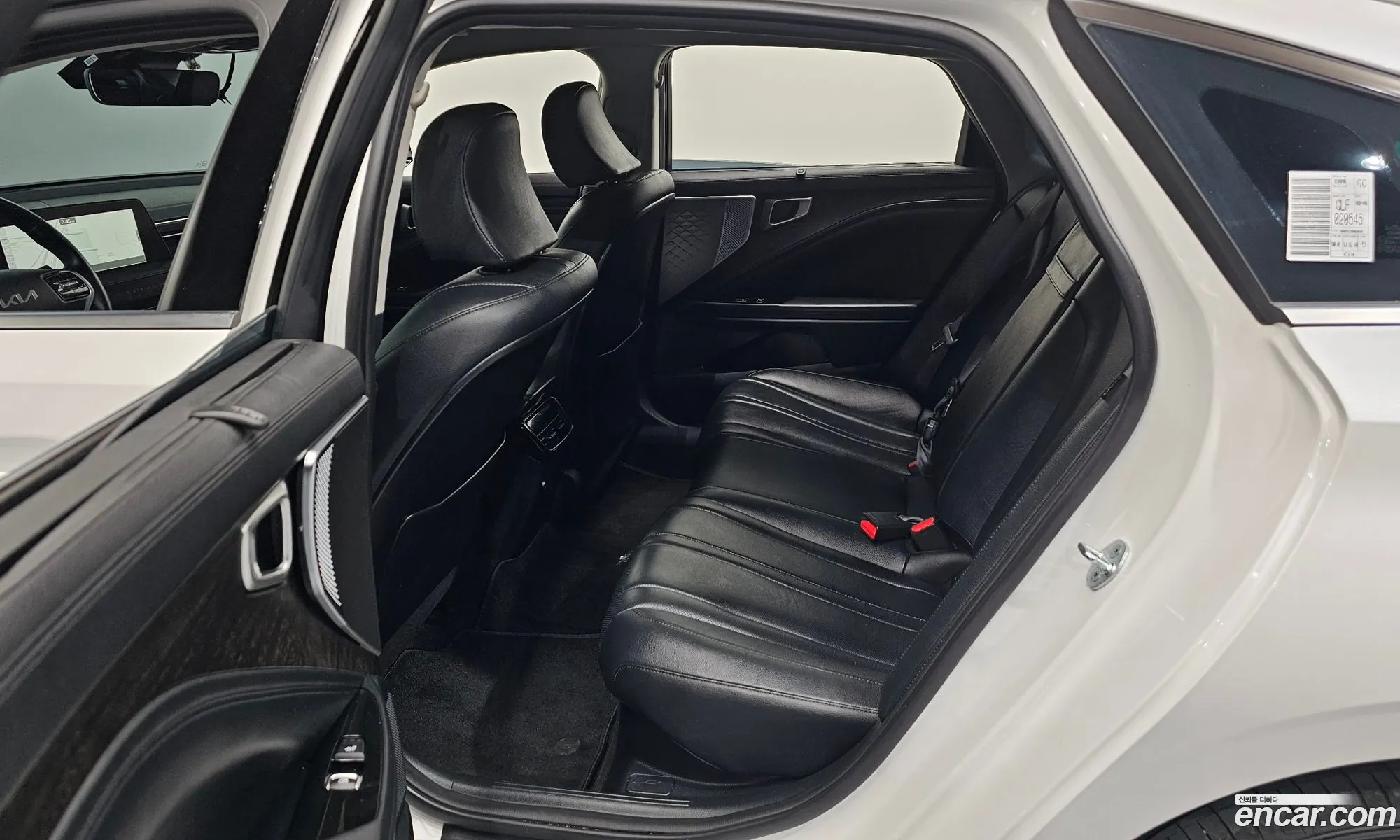 Kia K8 Hybrid 2022 — 20