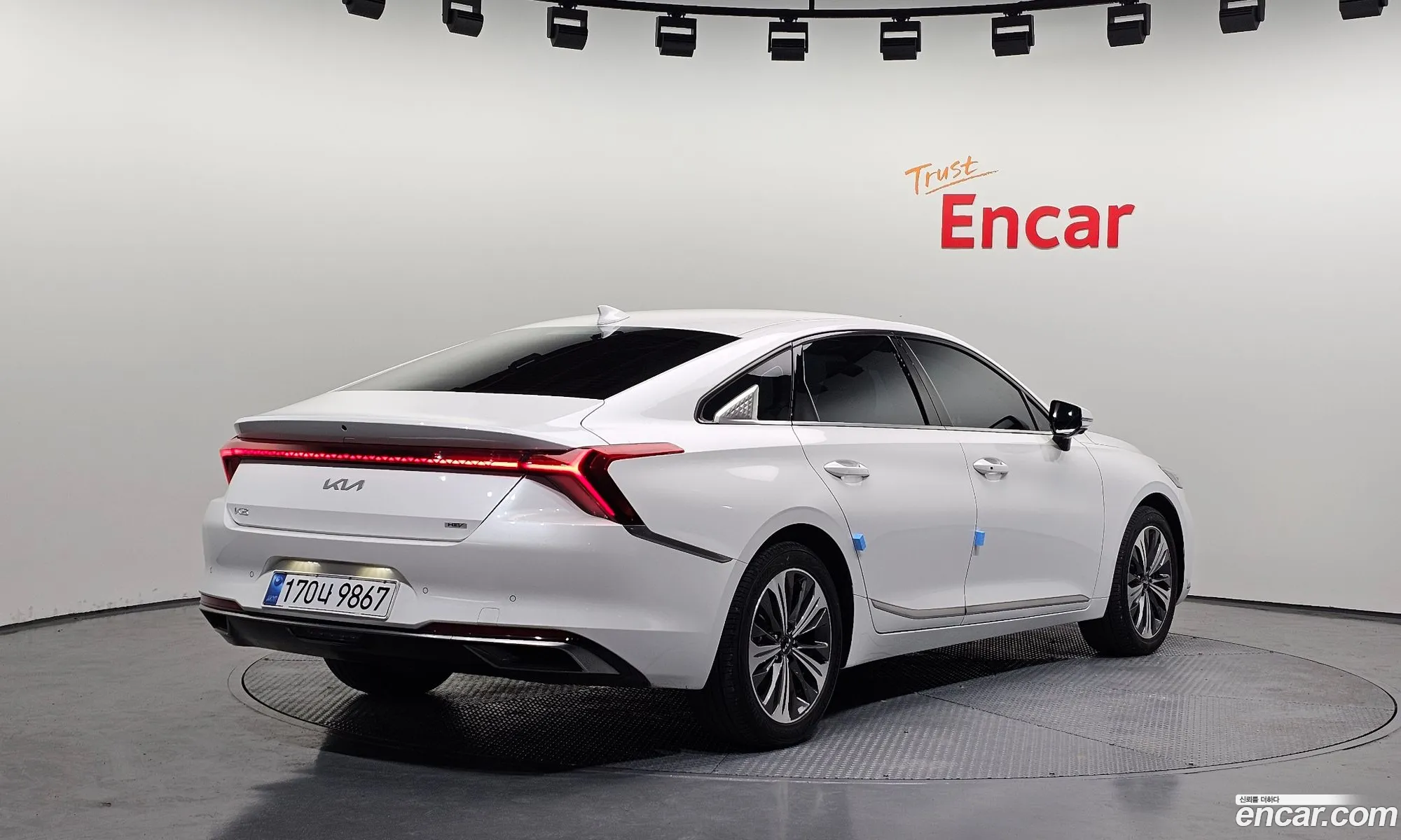 Kia K8 Hybrid 2022 — 16