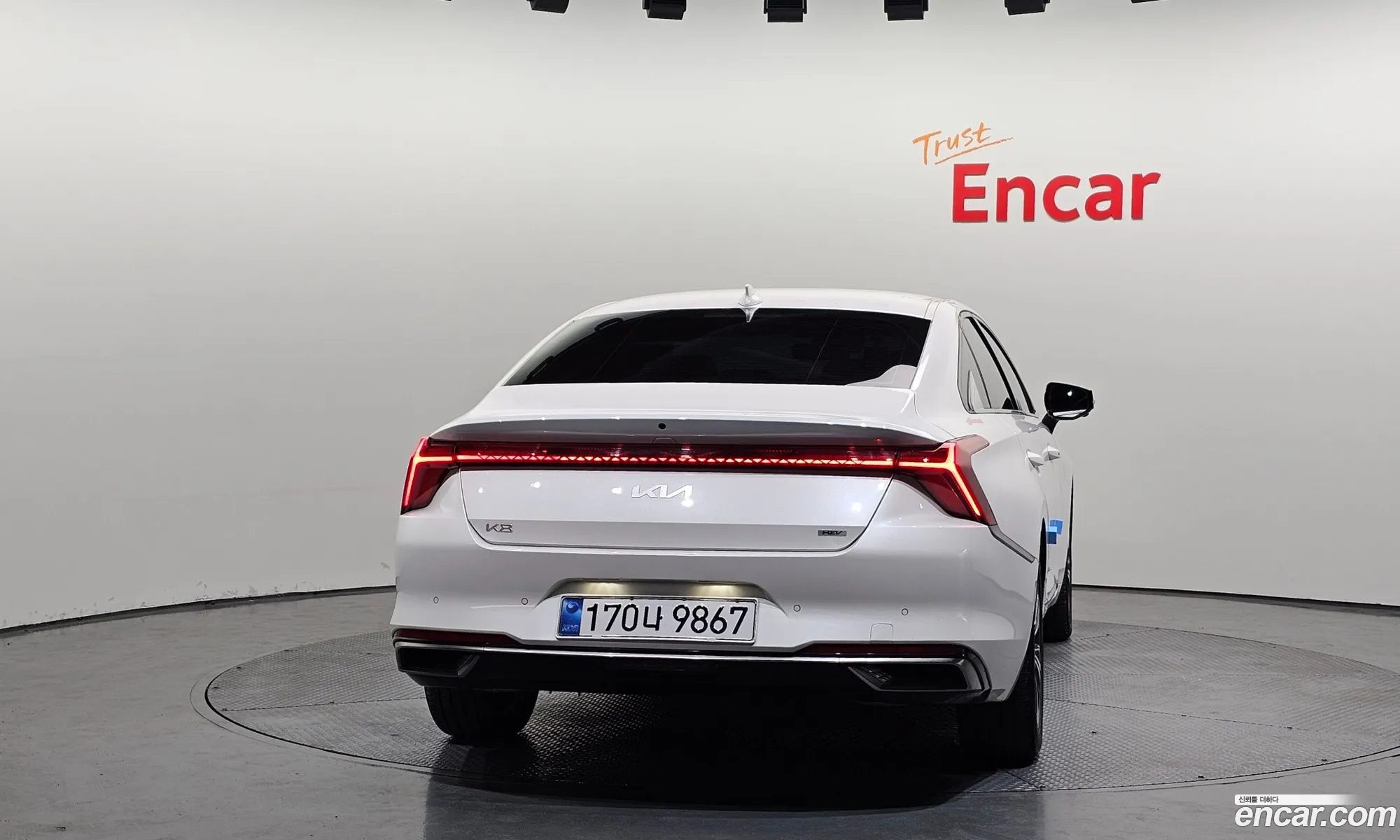 Kia K8 Hybrid 2022 — 23