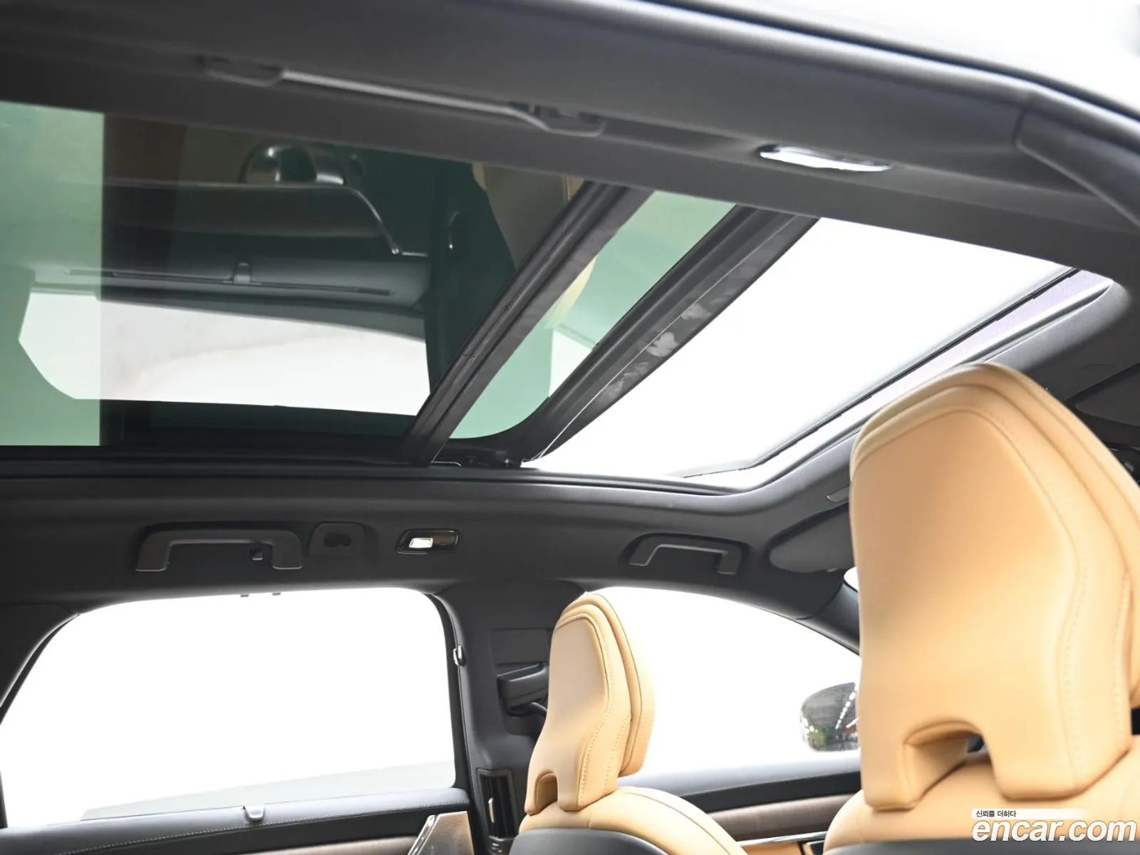 Volvo V90 Cross Country 2024 — 14