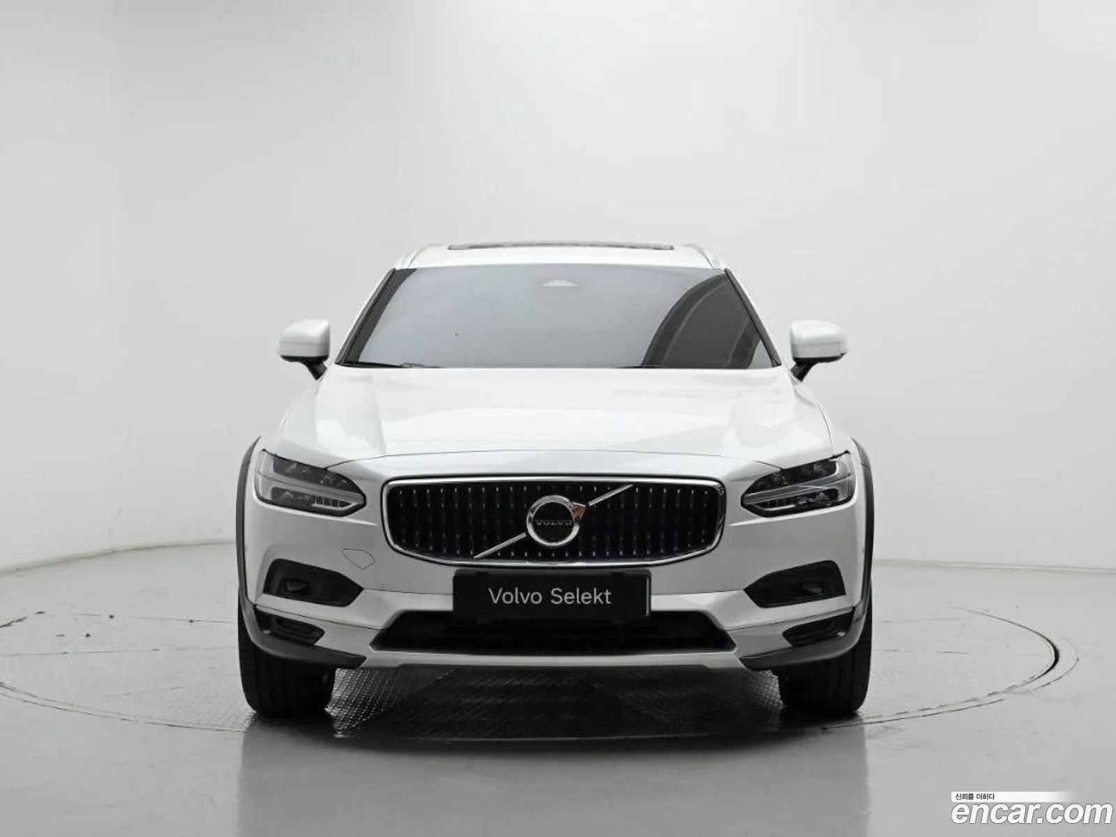 Volvo V90 Cross Country 2024 — 3