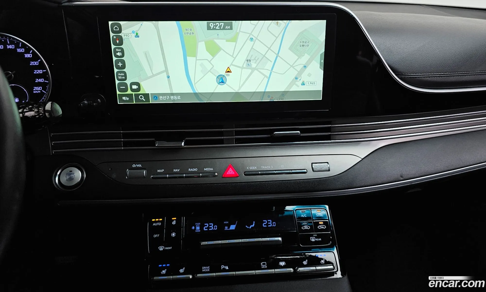 Hyundai Grandeur IG 2022 — 32