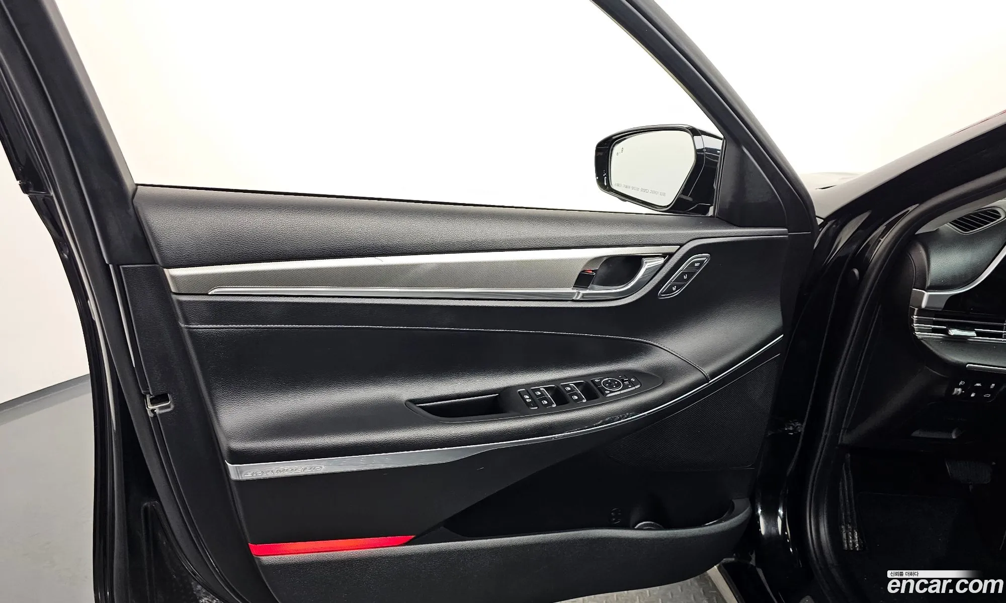 Hyundai Grandeur IG 2022 — 26