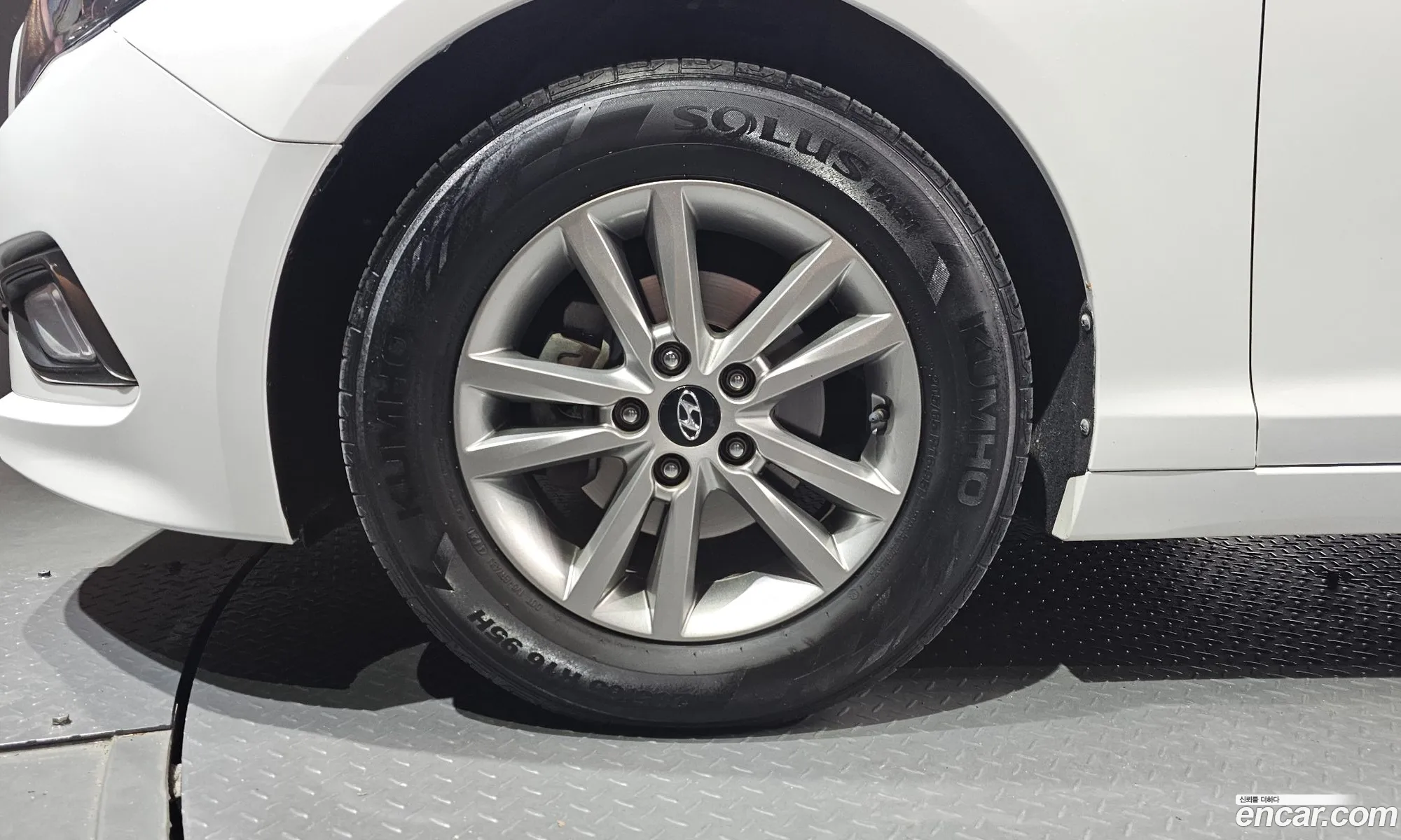 Hyundai LF Sonata 2014 — 3