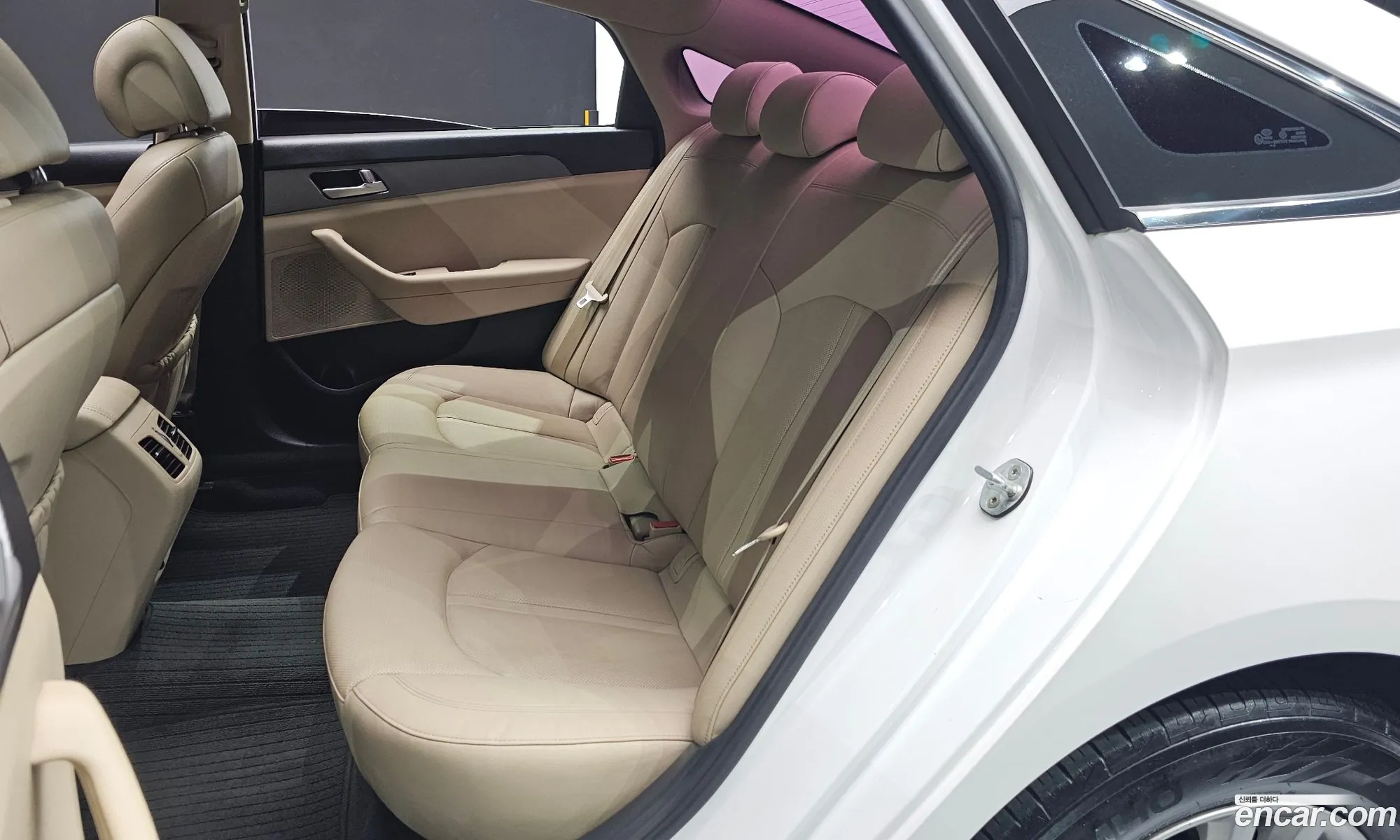 Hyundai LF Sonata 2014 — 5