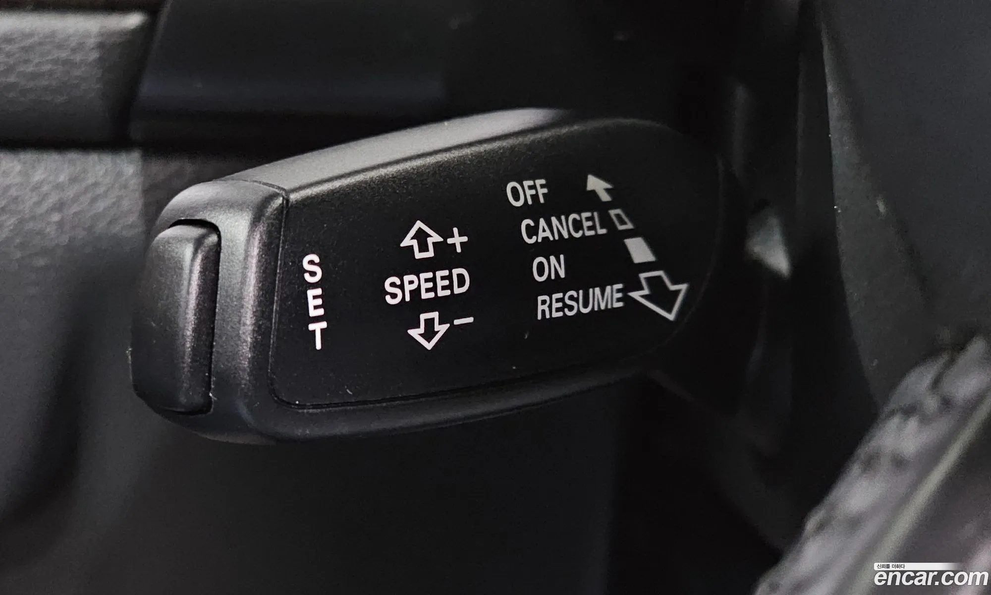 Audi A6 2015 — 12
