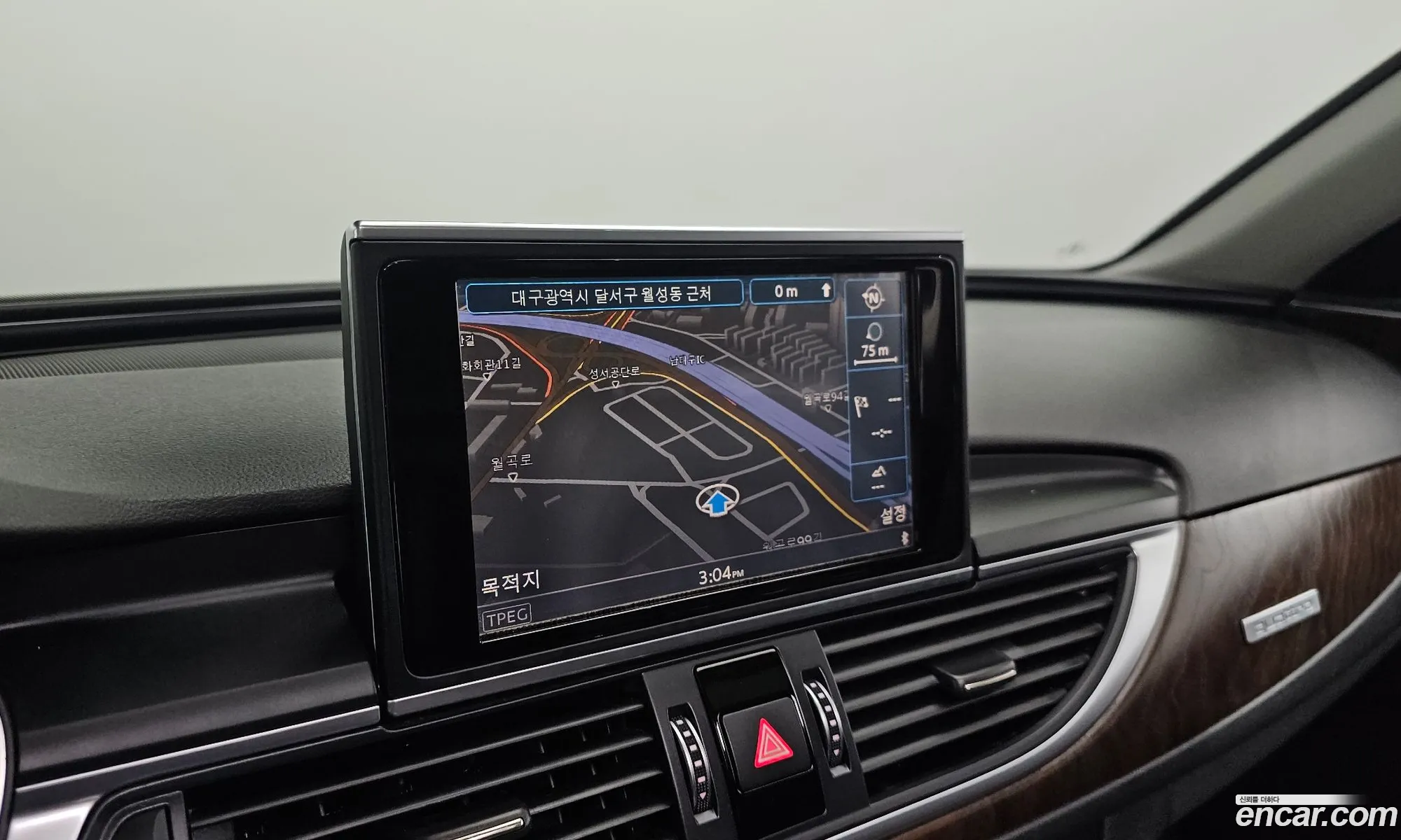 Audi A6 2015 — 19