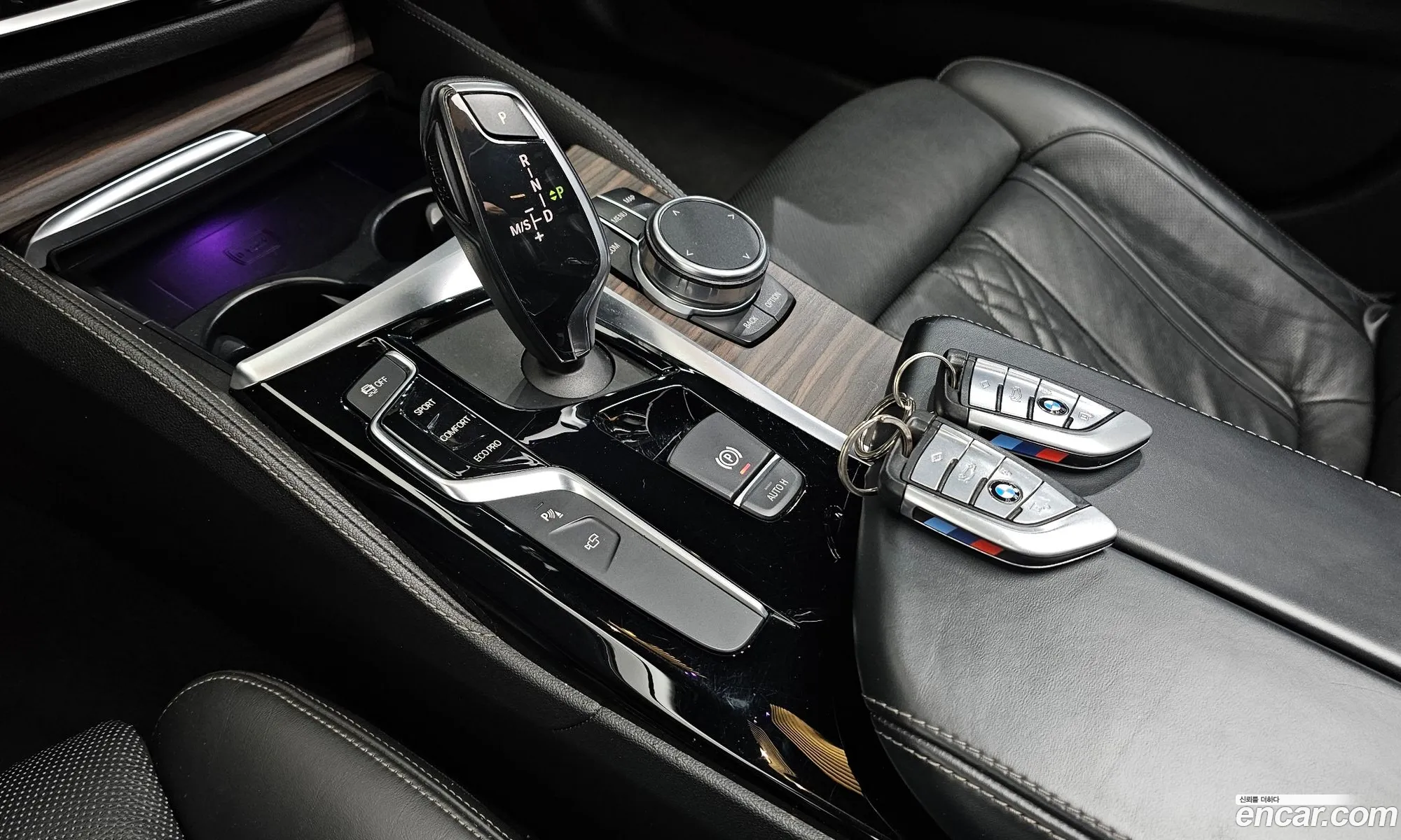 BMW 5 Series 2018 WBAJD3108JB255197 — 23