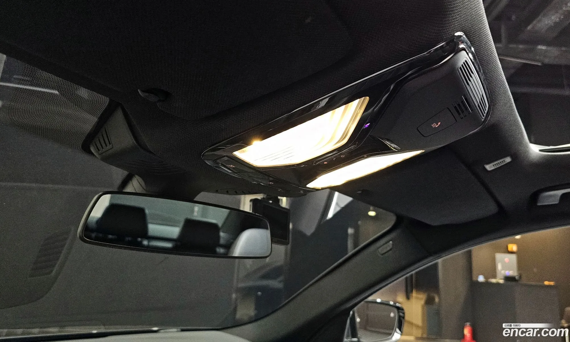 BMW 5 Series 2018 WBAJD3108JB255197 — 5