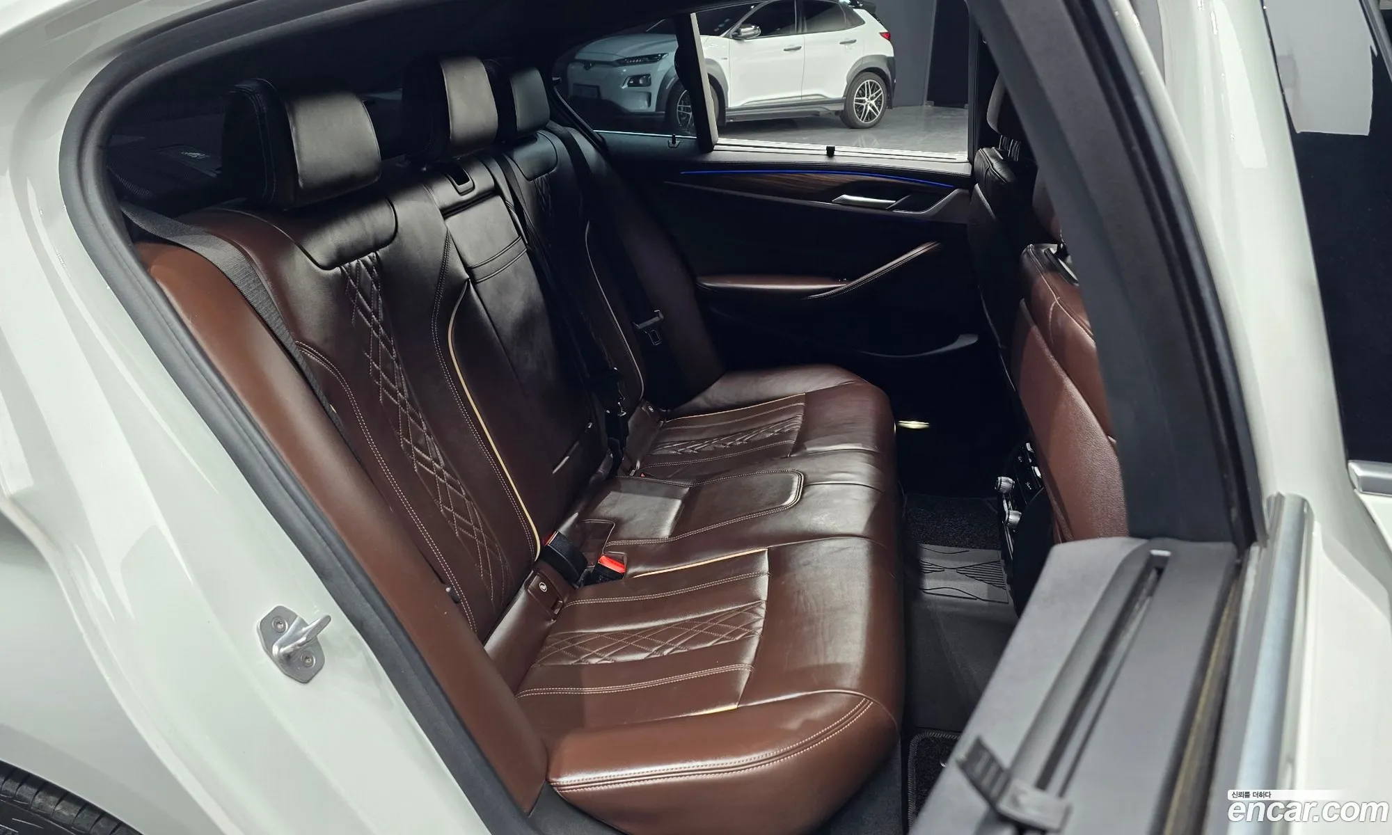 BMW 5 Series 2017 WBAJD3103JG970147 — 2