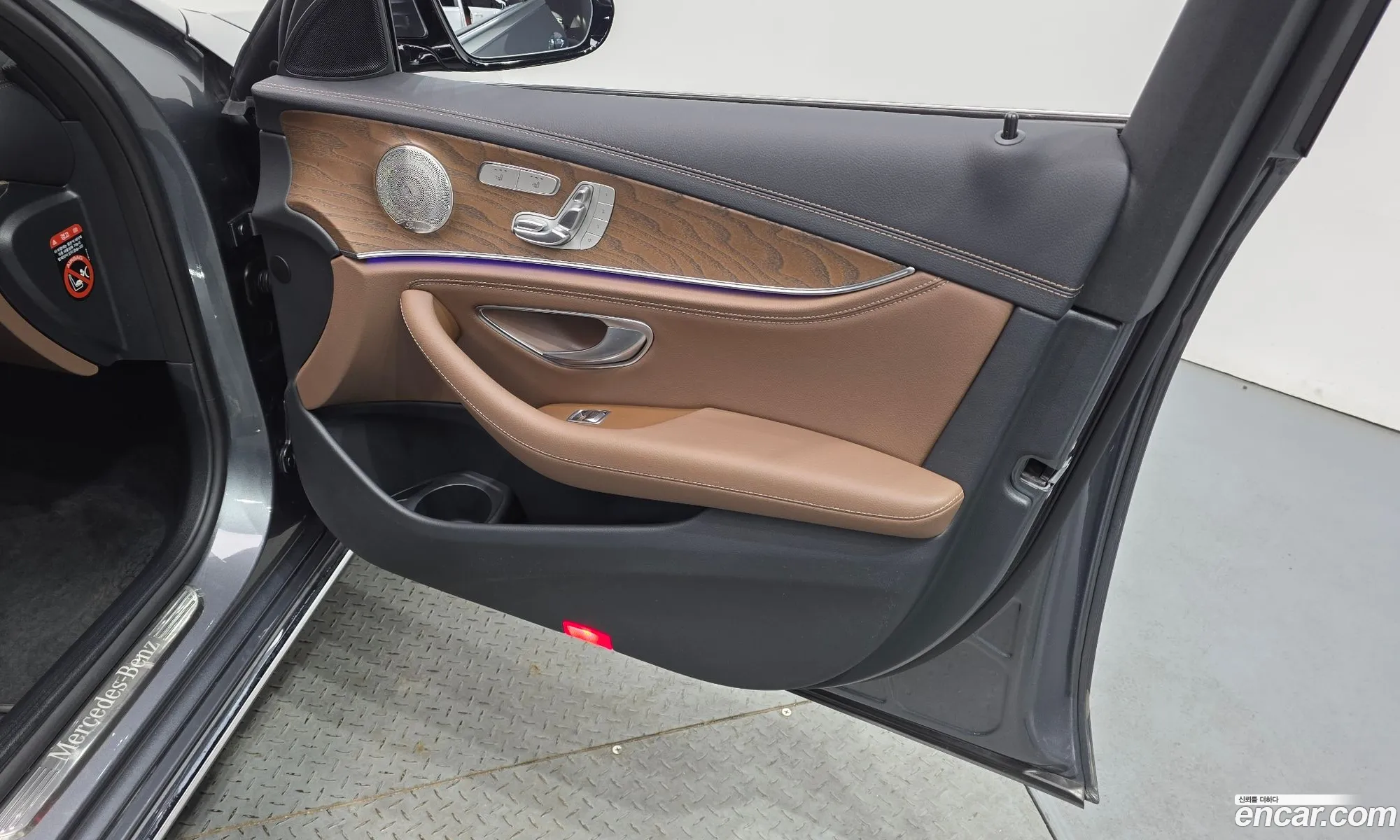 Mercedes-Benz E-Class W213 2022 — 2