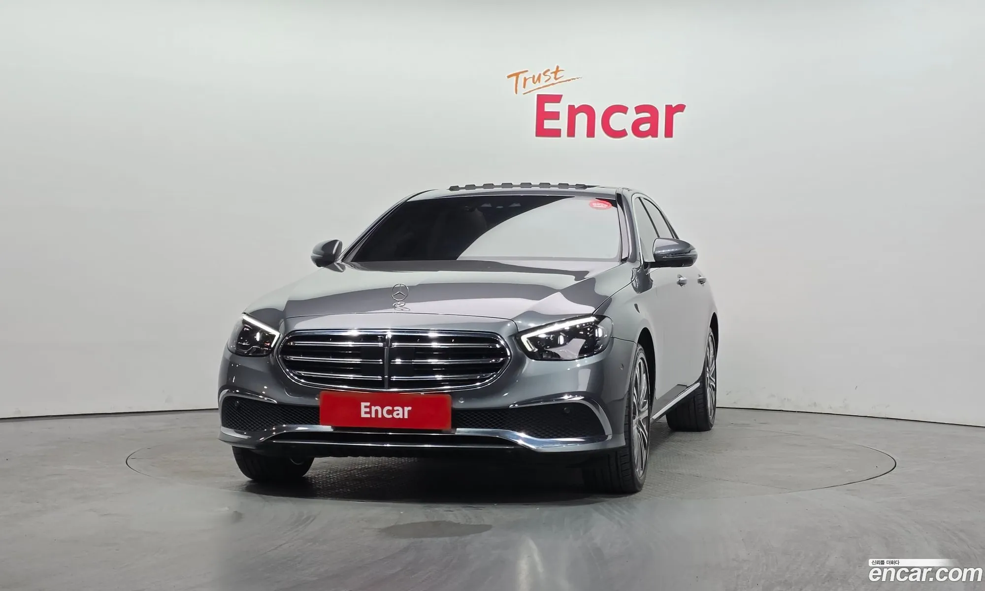 Mercedes-Benz E-Class W213 2022 — 27