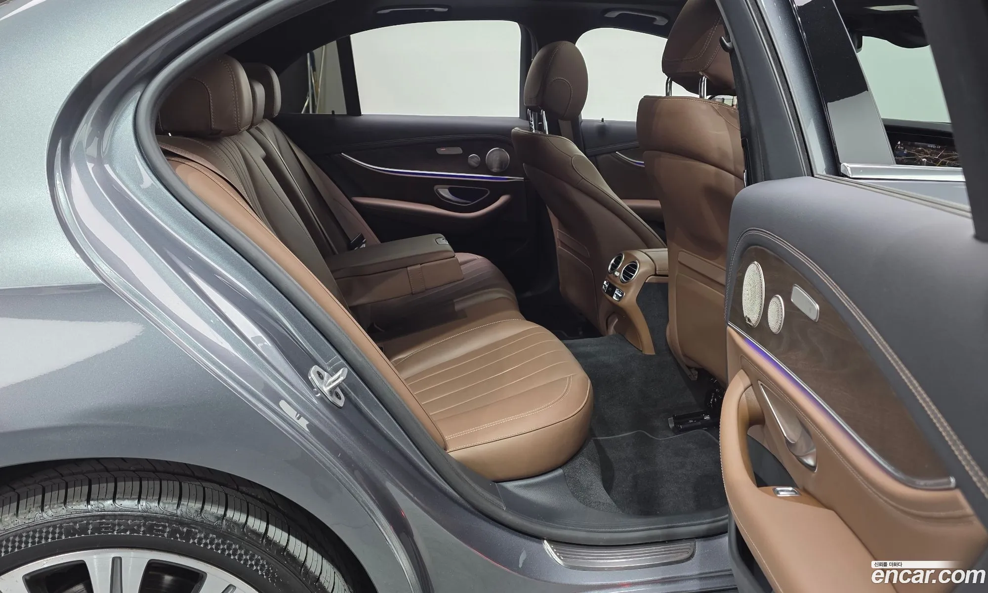 Mercedes-Benz E-Class W213 2022 — 20