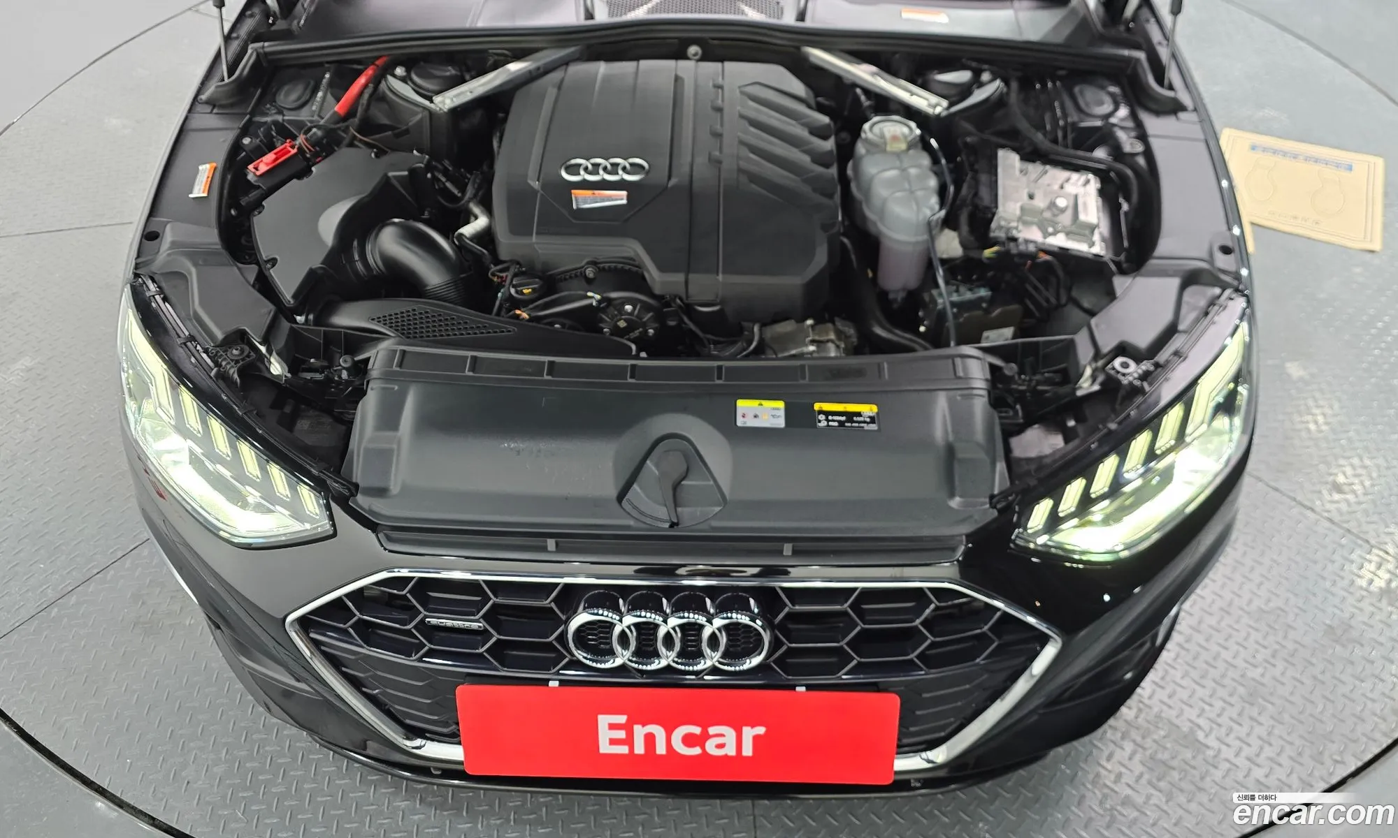 Audi A4 2021 WAUZZZF43MN006358 — 4