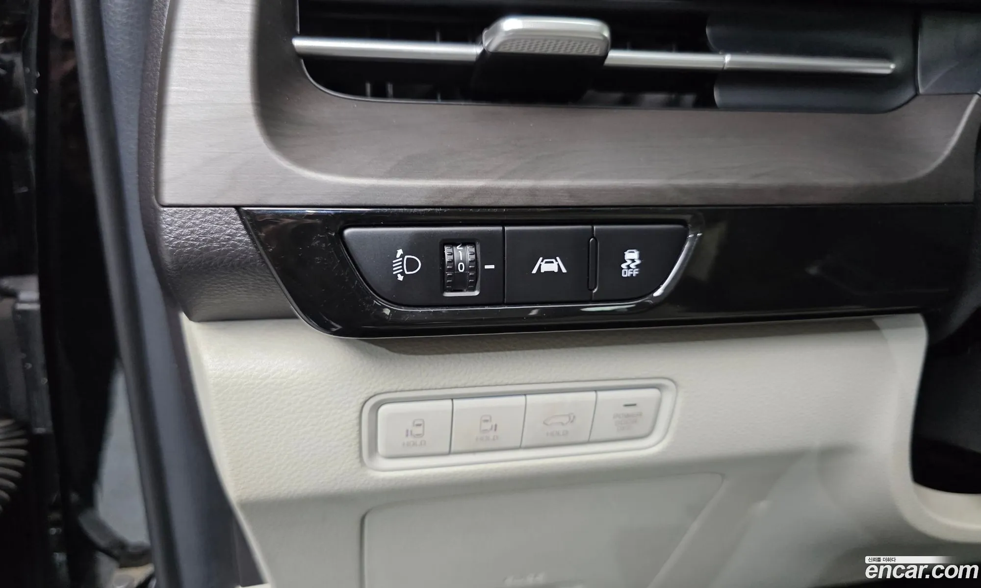 Kia Carnival 2021 — 2