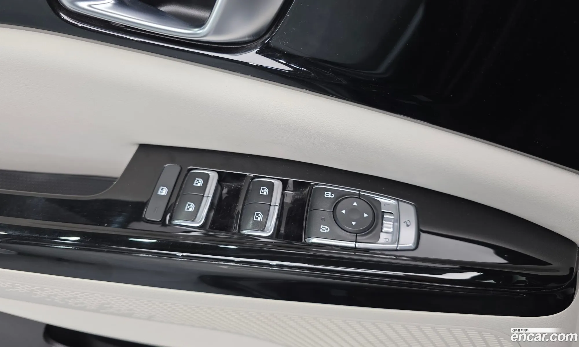Kia Carnival 2021 — 27