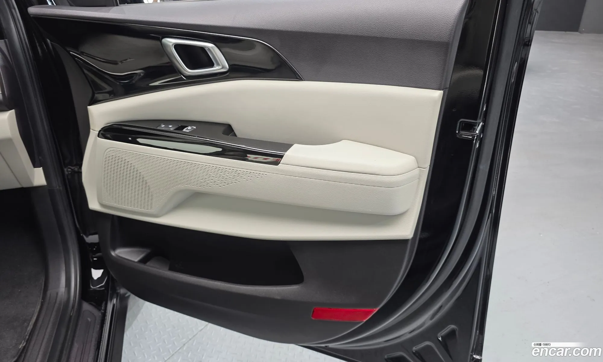Kia Carnival 2021 — 14