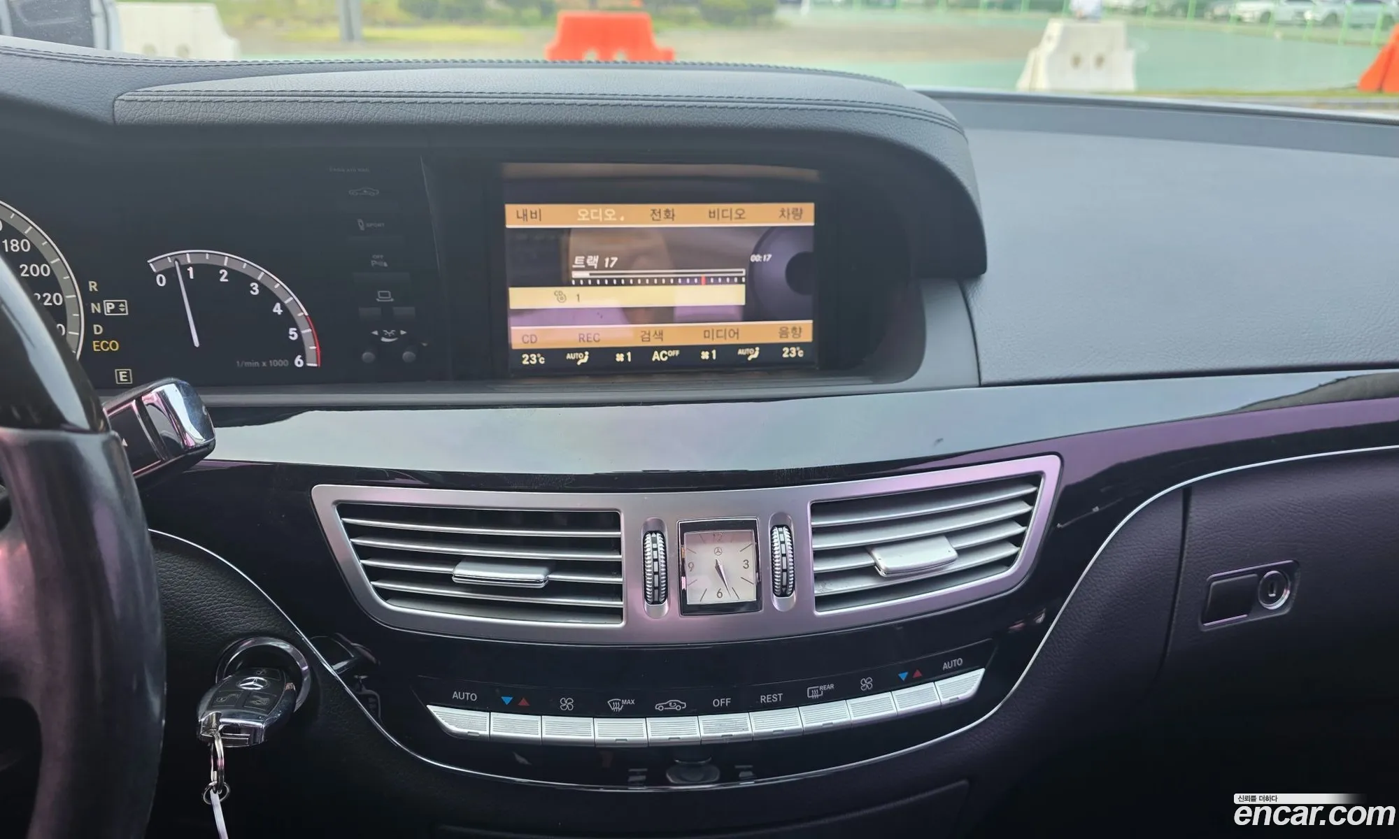 Mercedes-Benz S-Class W221 2012 — 3