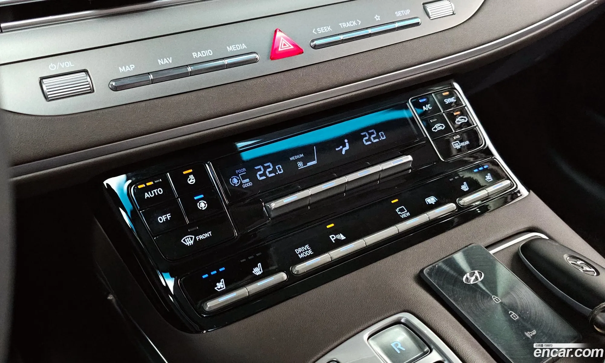 Hyundai Grandeur IG 2021 — 26