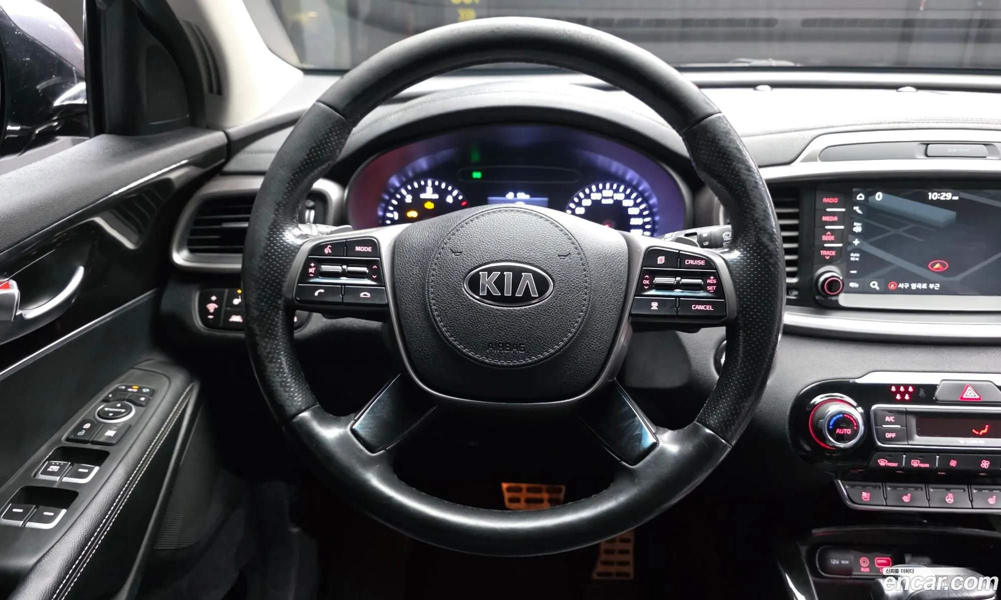 Kia Sorento 2019 — 18