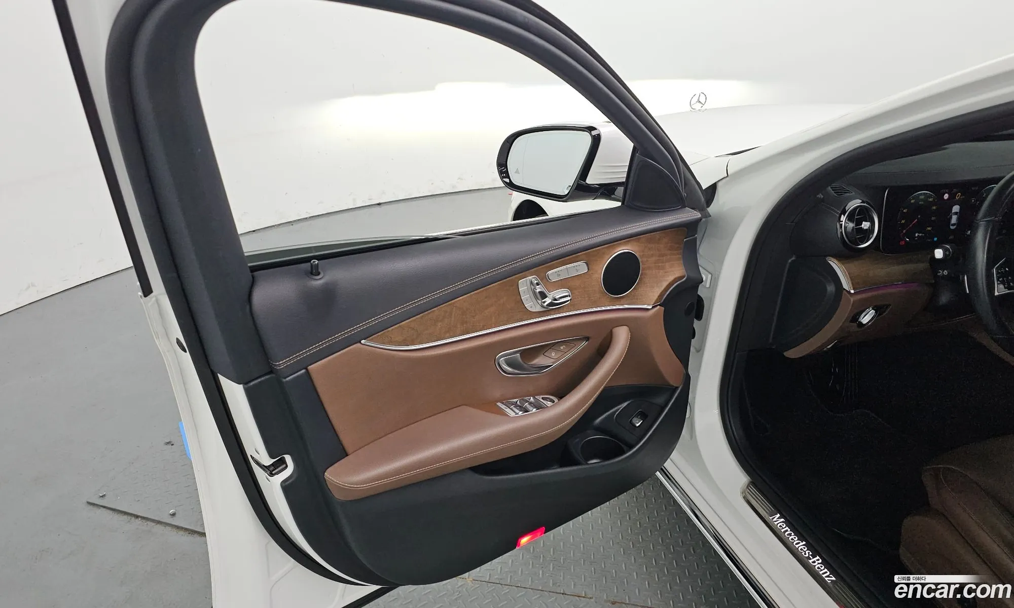 Mercedes-Benz E-Class W213 2021 W1KZF4FB8MA936430 — 20