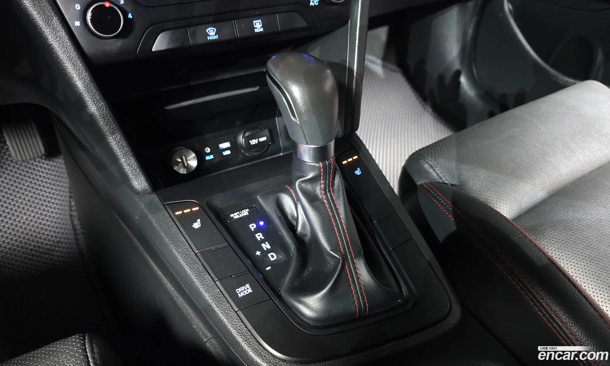 Hyundai Elantra AD 2017 — 15