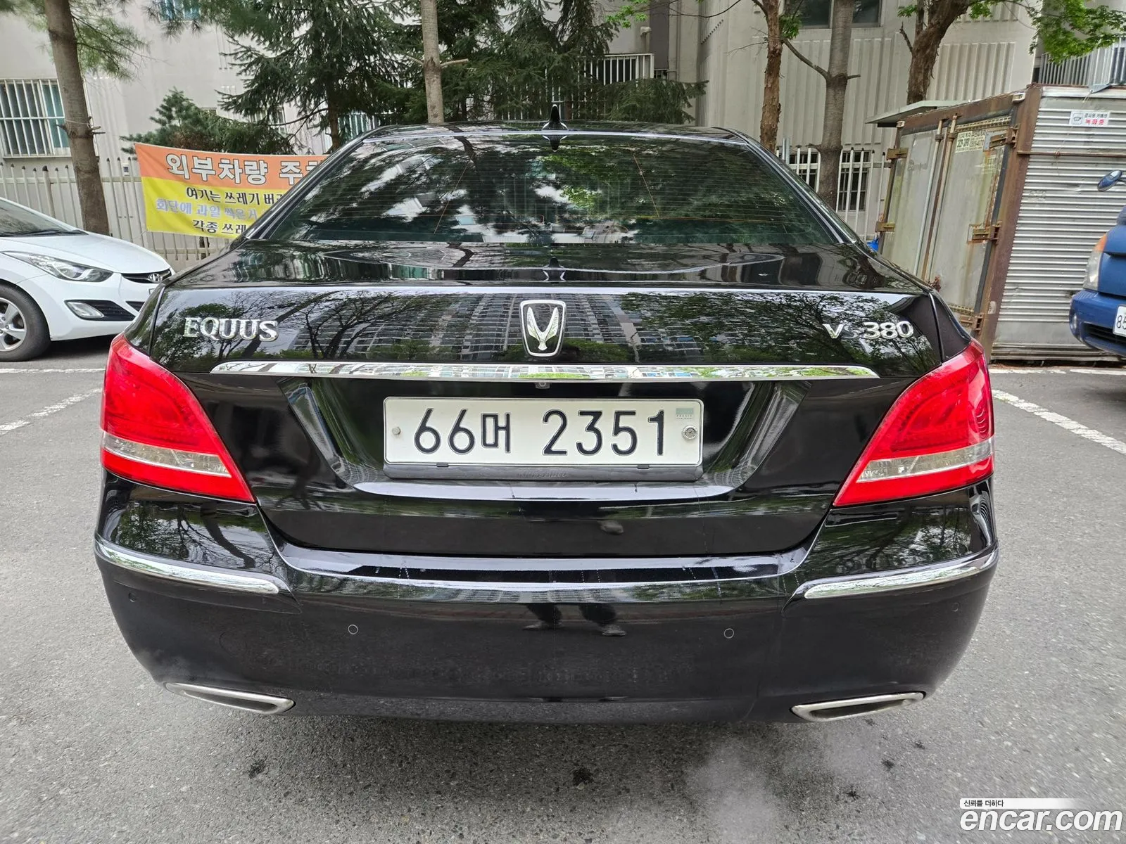 Hyundai Equus 2010 — 13